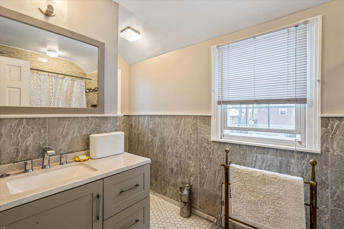 Single Family 143rd  Queens, NY 11354, MLS-872074-9
