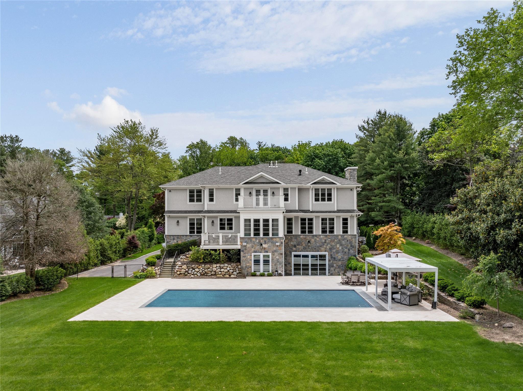 Single Family Eastview  Nassau County, NY 11545, MLS-872086-3