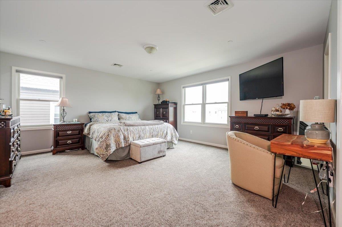 Single Family Hudson  Nassau County, NY 11561, MLS-872088-17