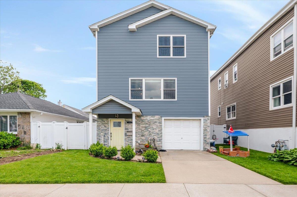 Single Family Hudson  Nassau County, NY 11561, MLS-872088-35