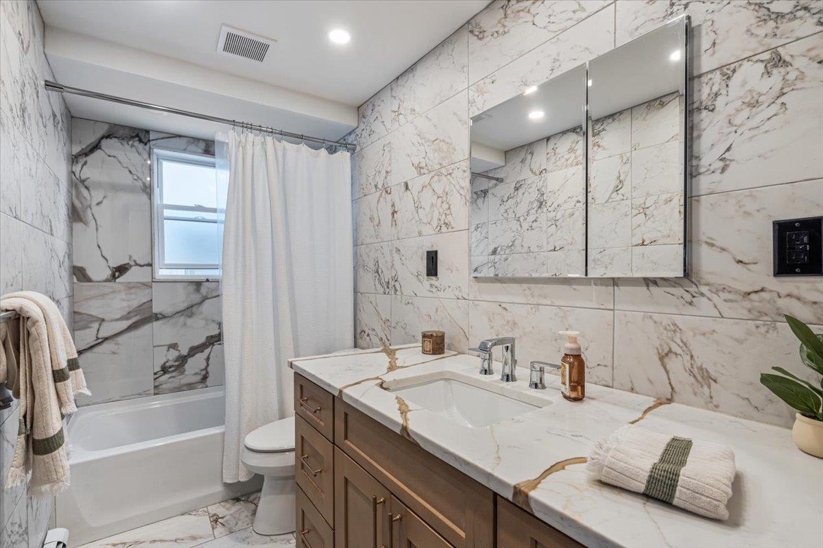 Single Family 95th  Queens, NY 11414, MLS-872105-16