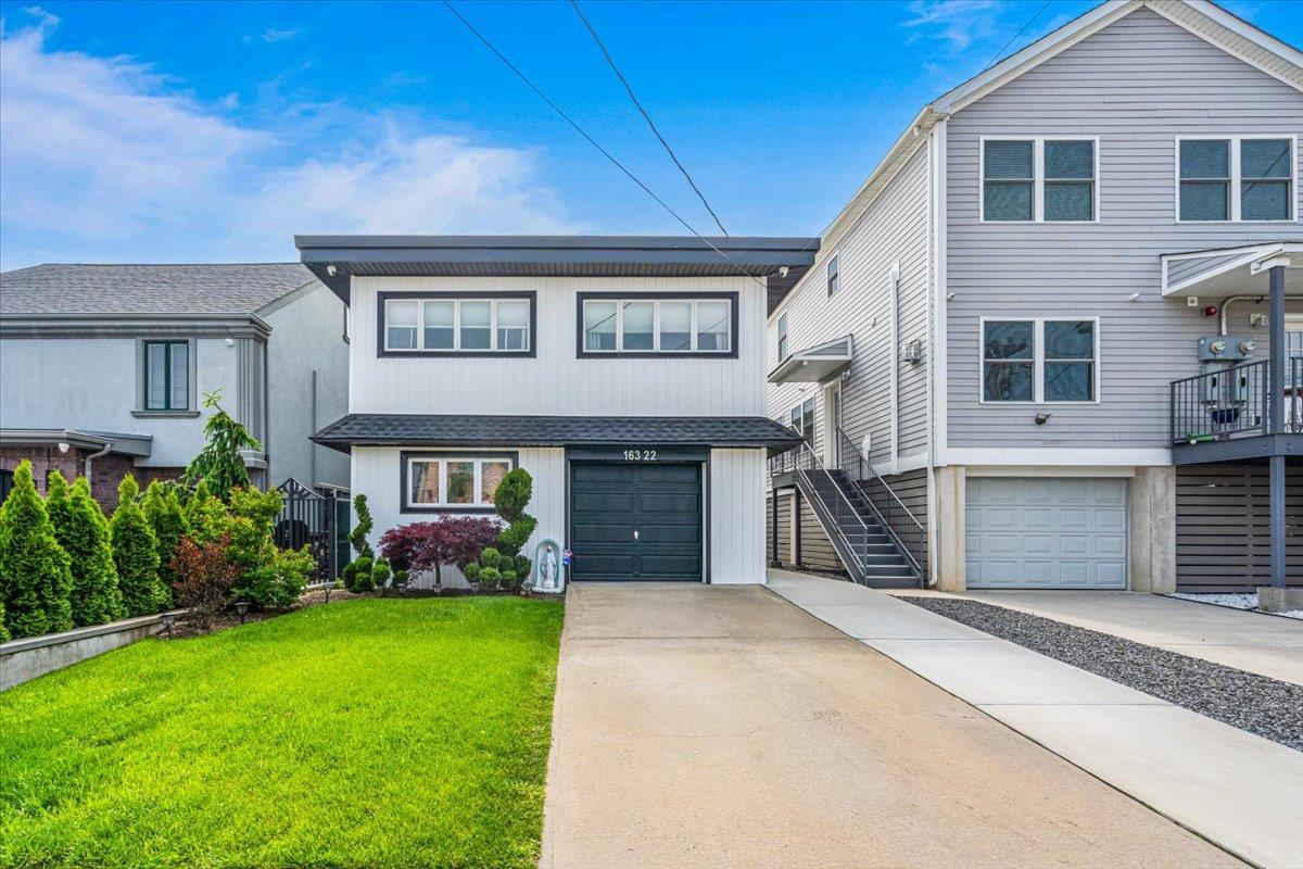 Single Family 95th  Queens, NY 11414, MLS-872105-2
