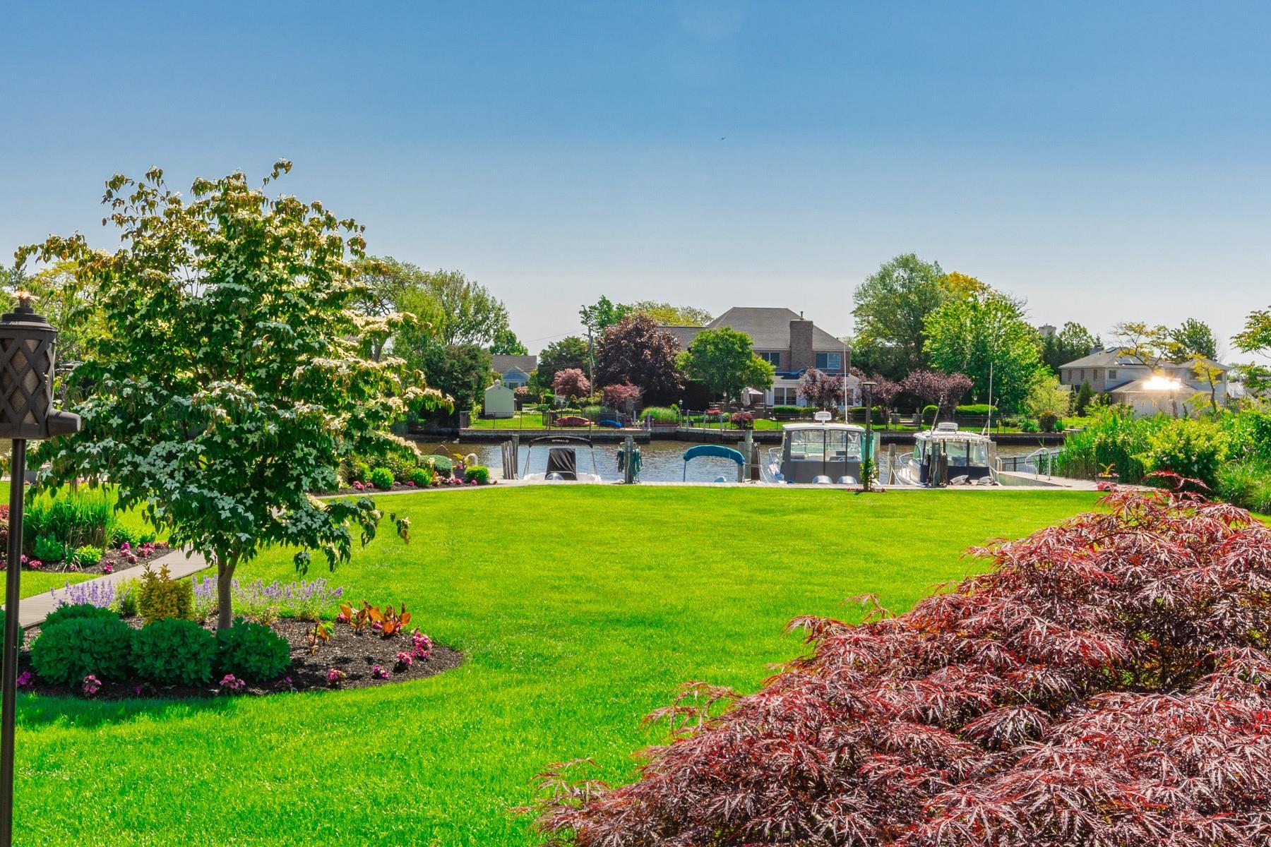 Condo Hidden Harbor  Suffolk County, NY 11702, MLS-872124-26