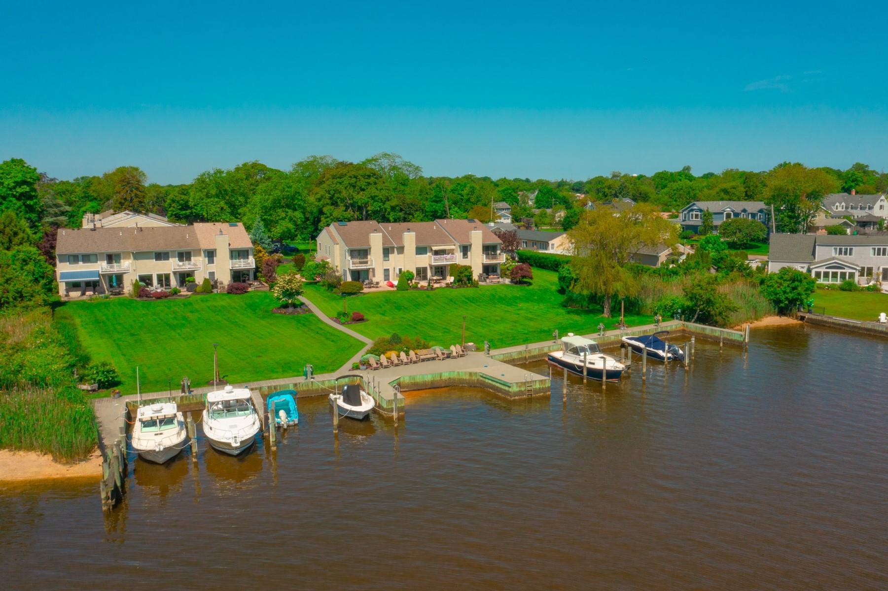 Condo Hidden Harbor  Suffolk County, NY 11702, MLS-872124-30