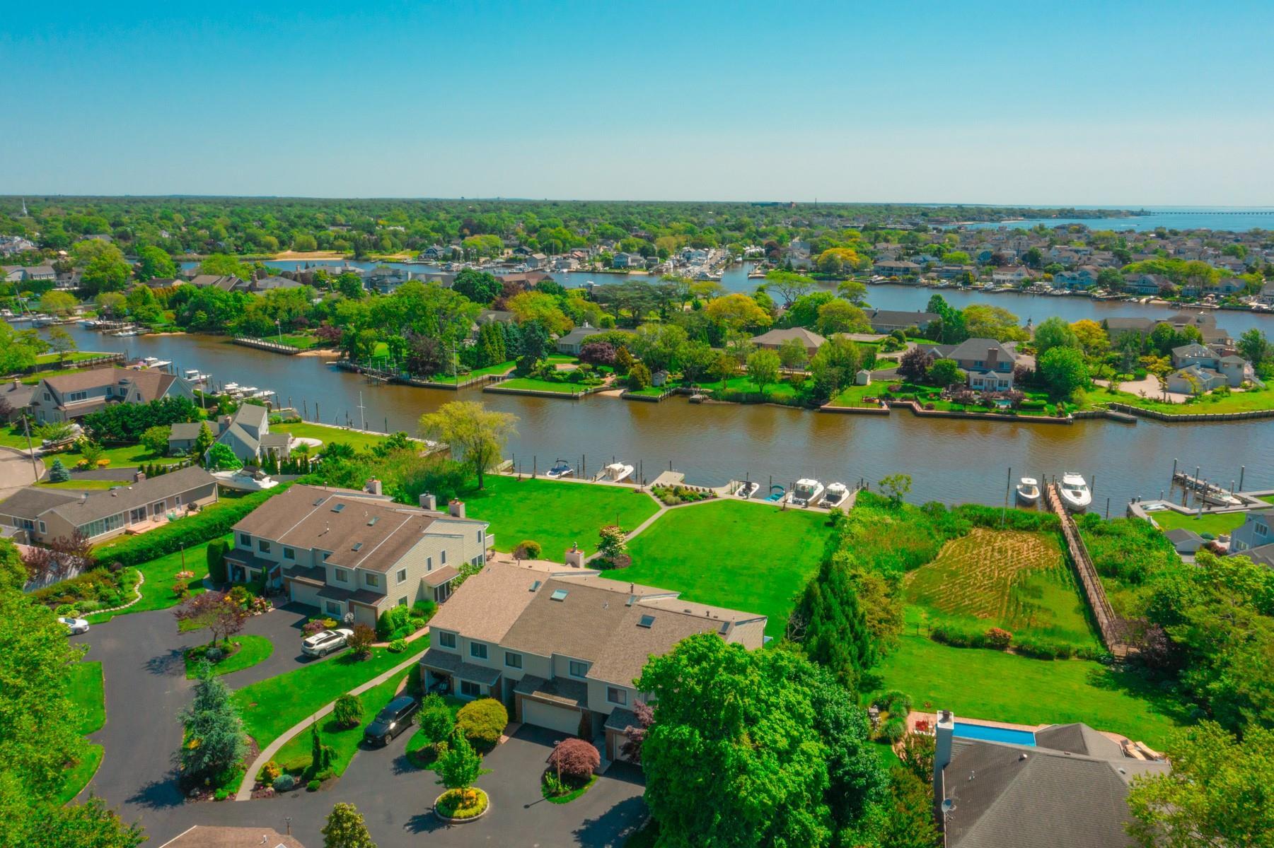 Condo Hidden Harbor  Suffolk County, NY 11702, MLS-872124-31