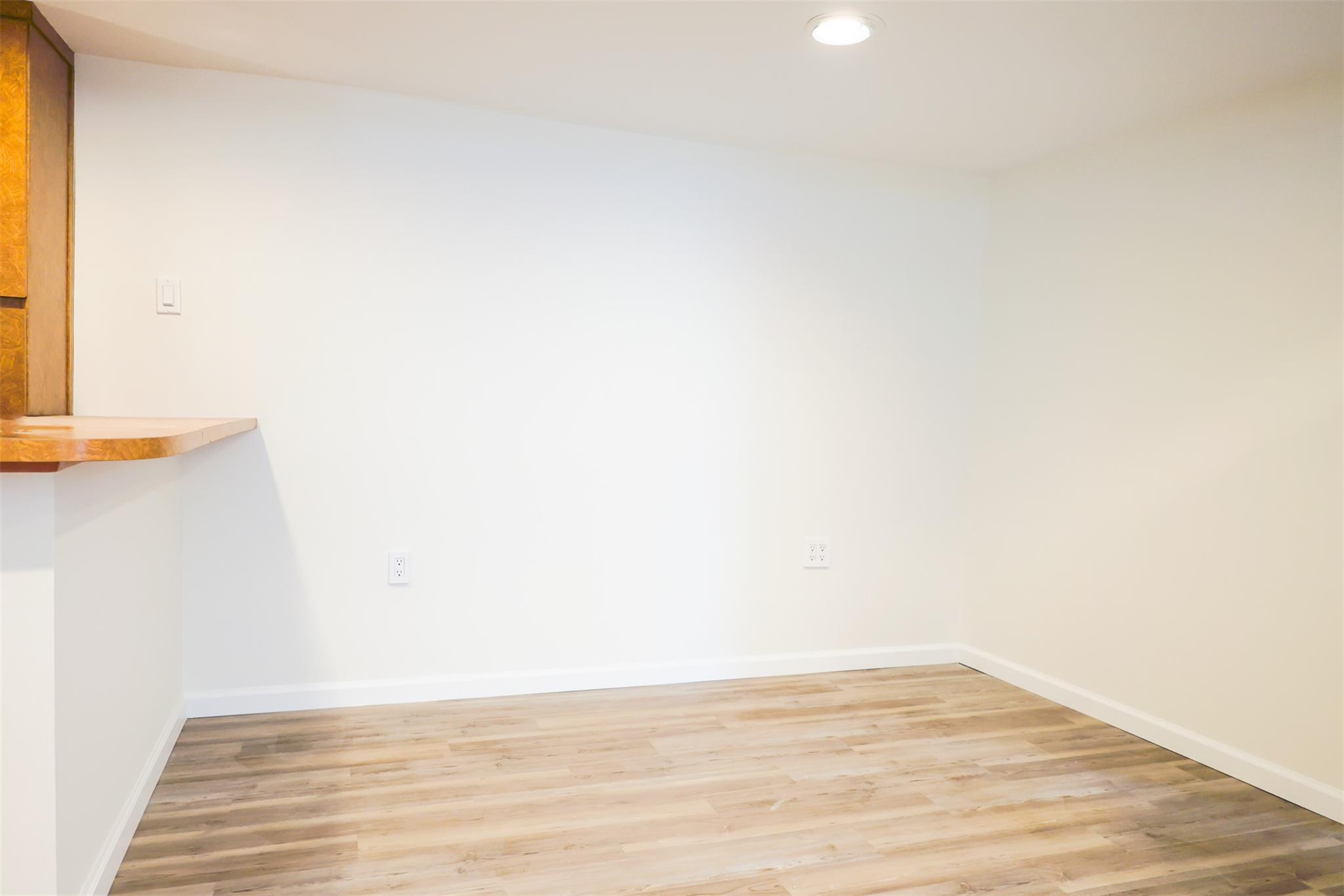 Single Family 65th  Queens, NY 11378, MLS-872133-16