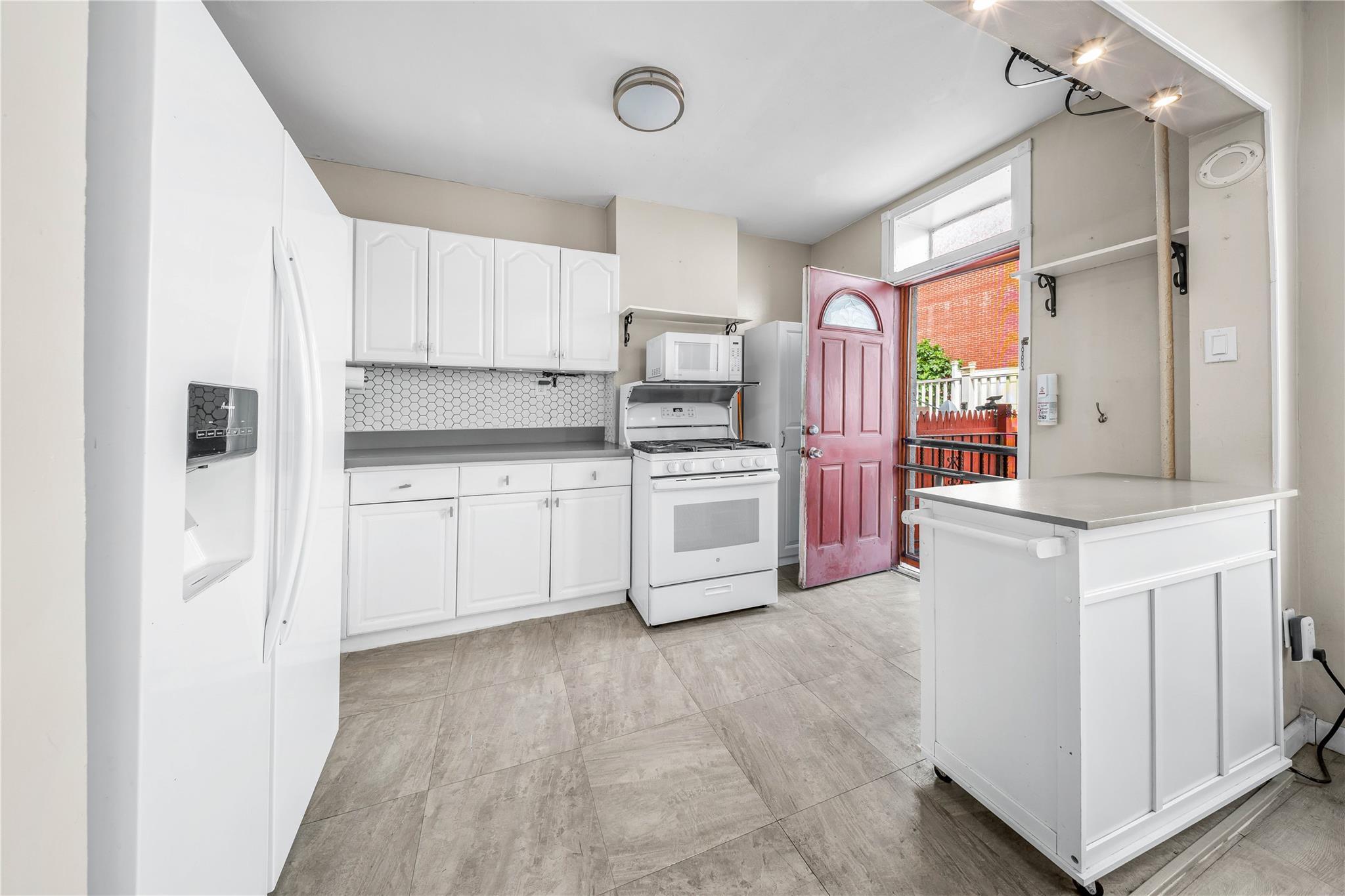 Single Family Beadel  Brooklyn, NY 11222, MLS-872136-11