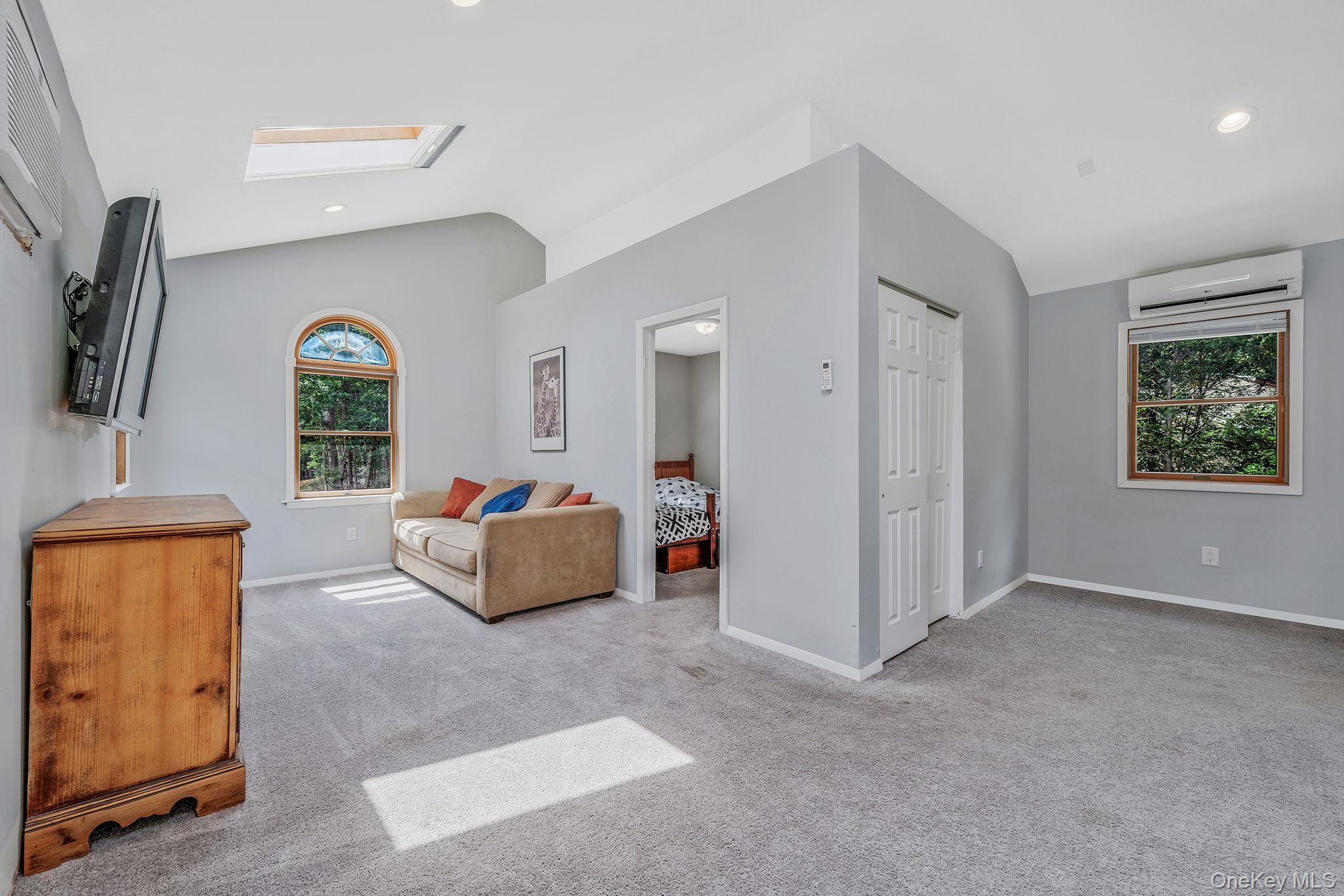 Single Family Hastings  Suffolk County, NY 11961, MLS-872143-19