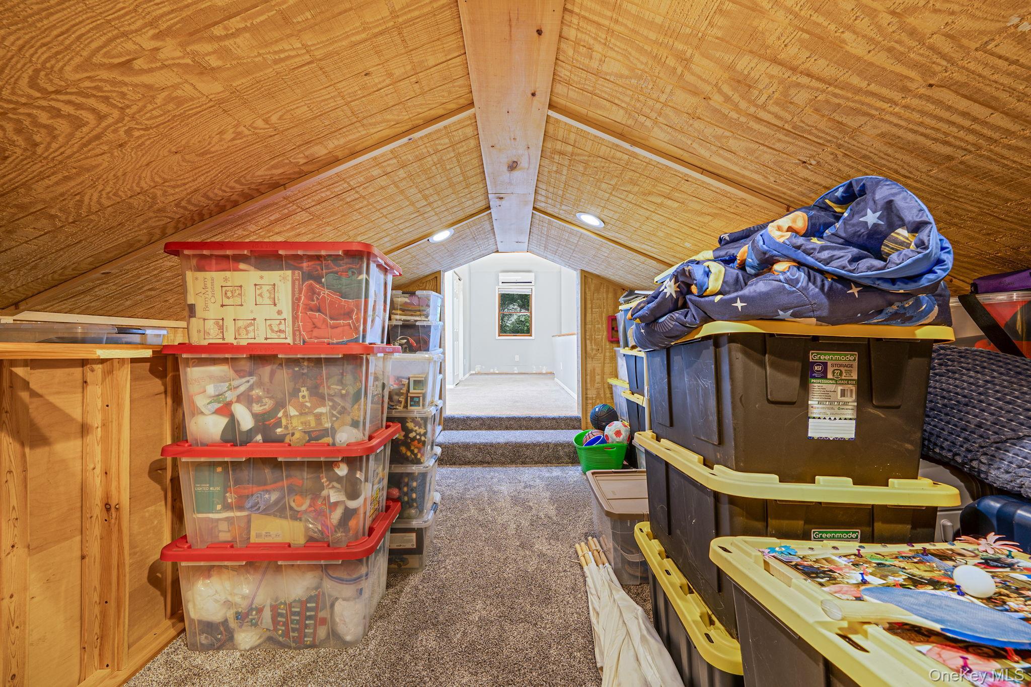 Single Family Hastings  Suffolk County, NY 11961, MLS-872143-24