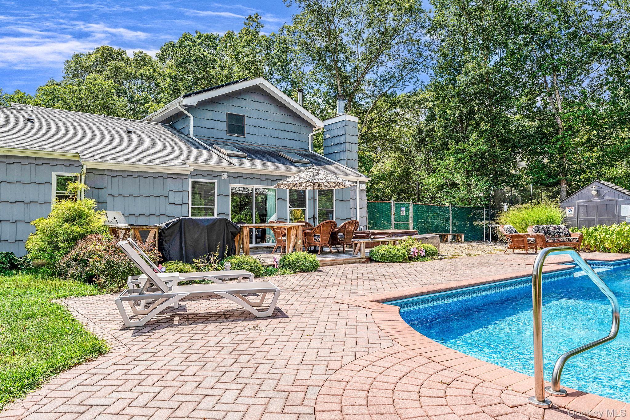 Single Family Hastings  Suffolk County, NY 11961, MLS-872143-27