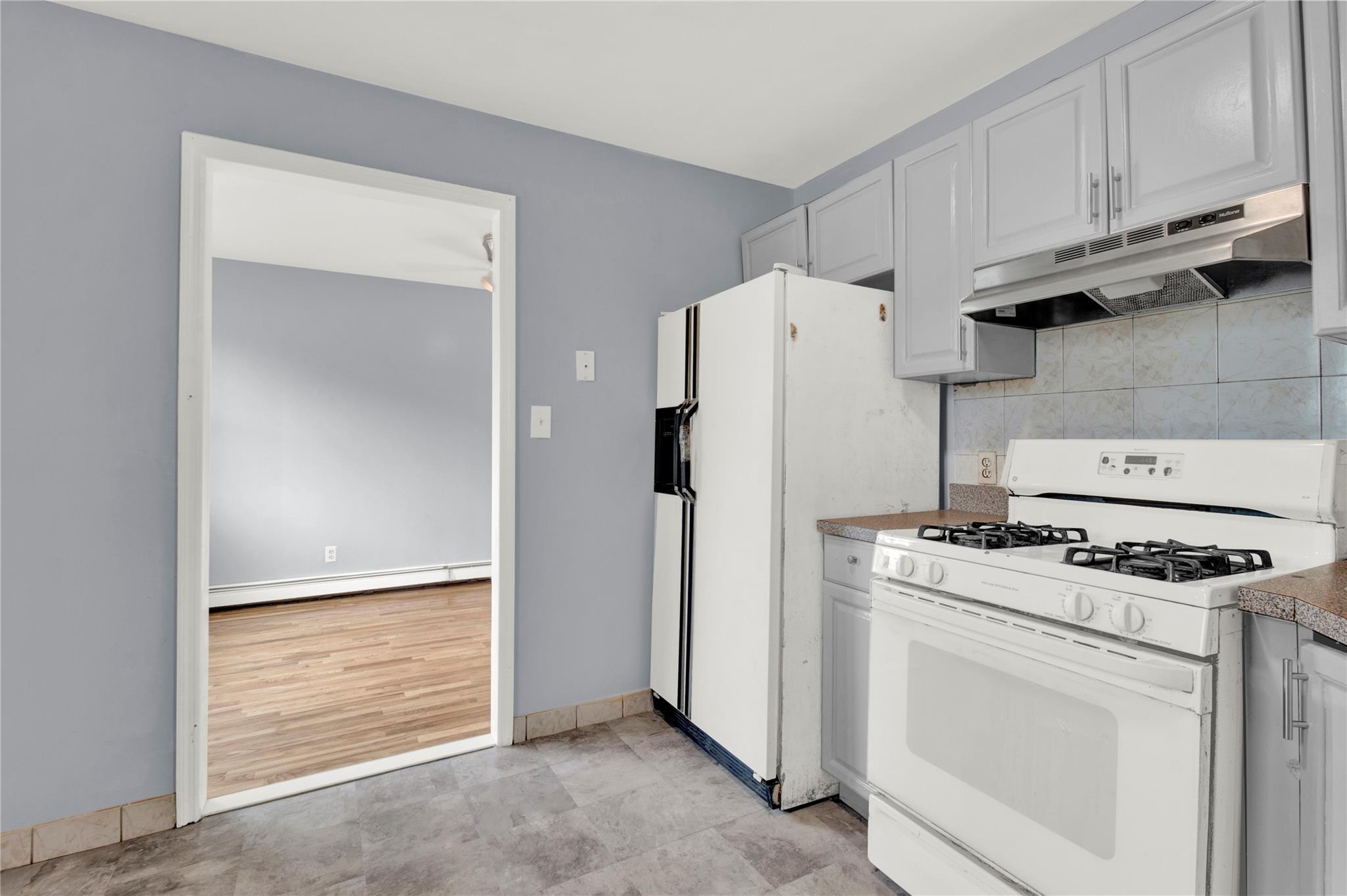 Single Family 129th  Queens, NY 11434, MLS-872151-8