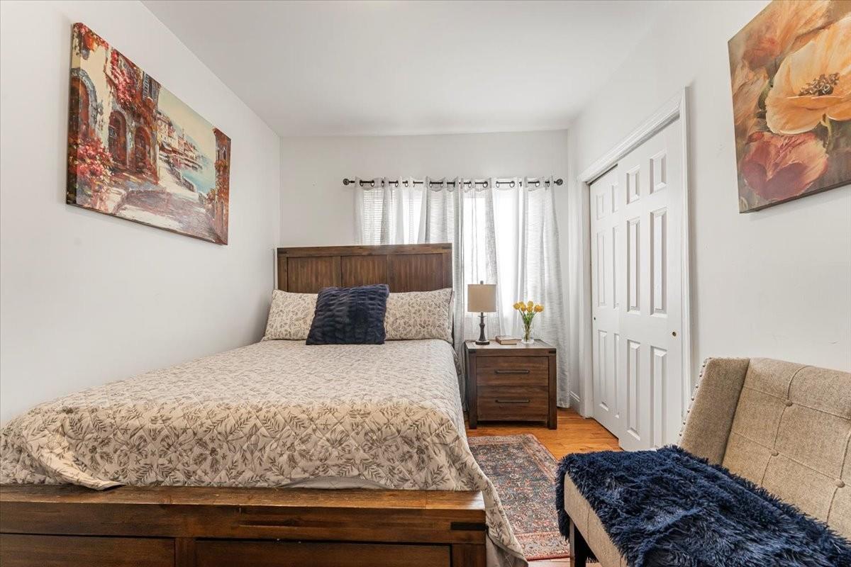 Single Family Thursby Queens, NY 11692, MLS-872161-12