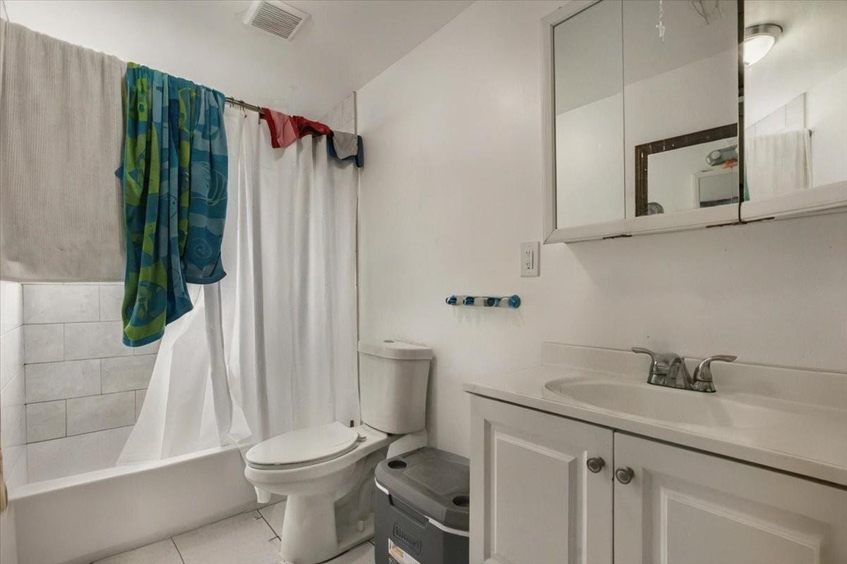 Single Family Thursby Queens, NY 11692, MLS-872161-16