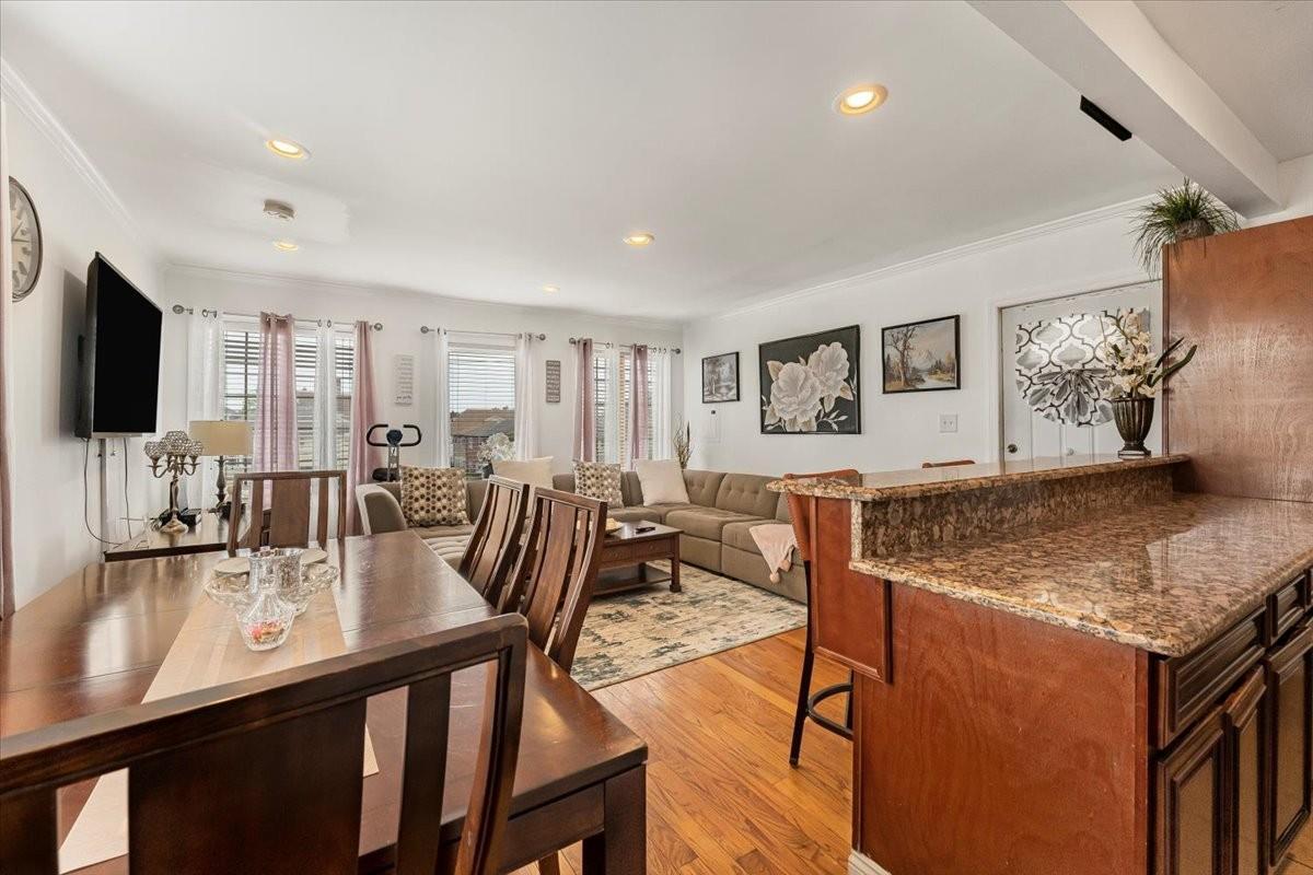 Single Family Thursby Queens, NY 11692, MLS-872161-9