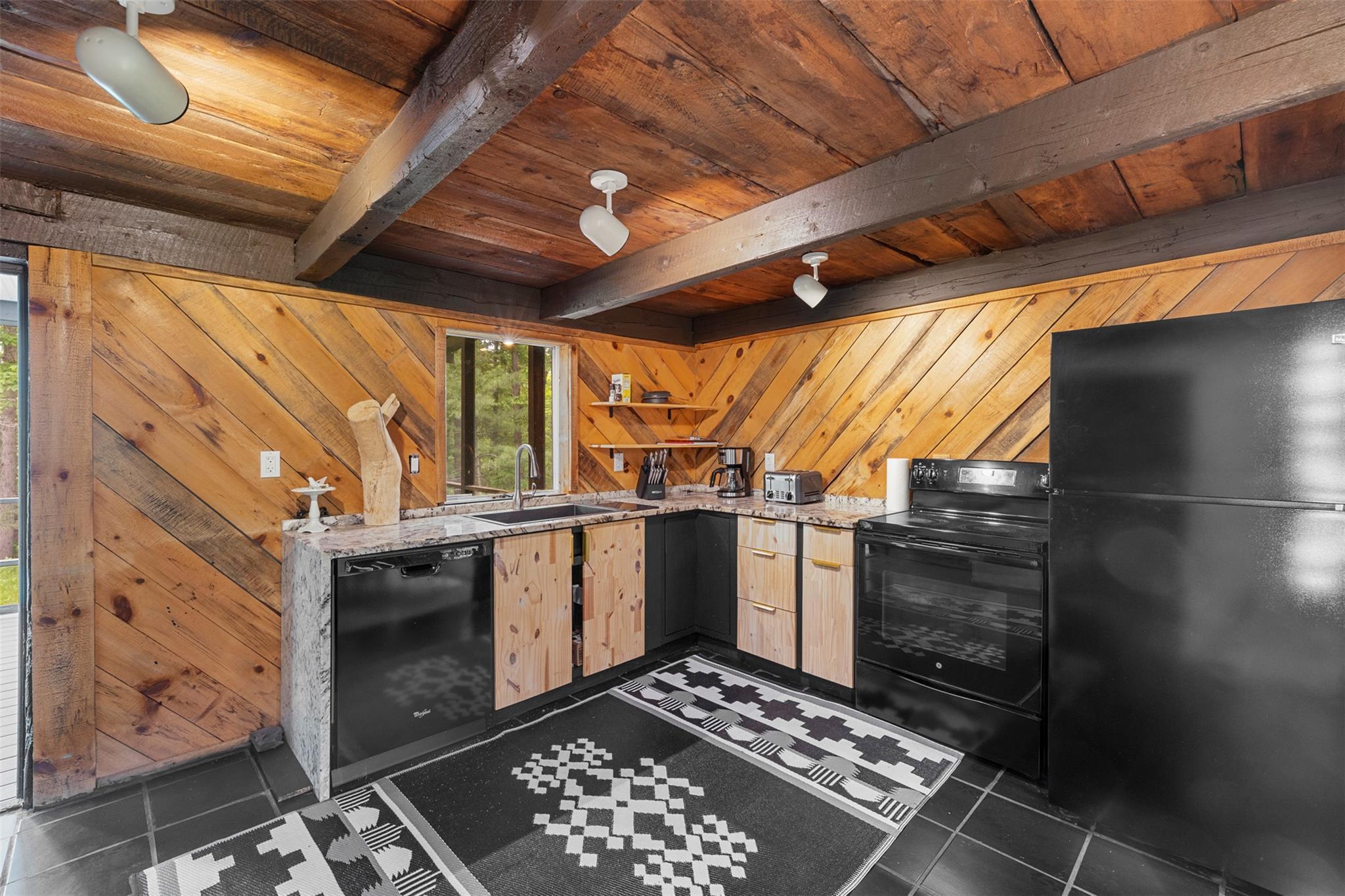 Single Family Hill  Ulster County, NY 12401, MLS-872163-11