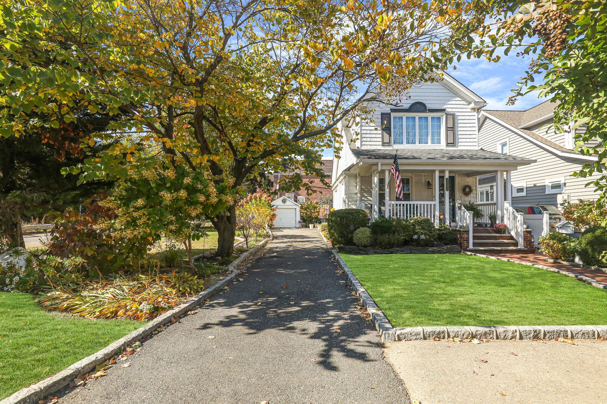 Single Family 72nd  Queens, NY 11375, MLS-872169-2