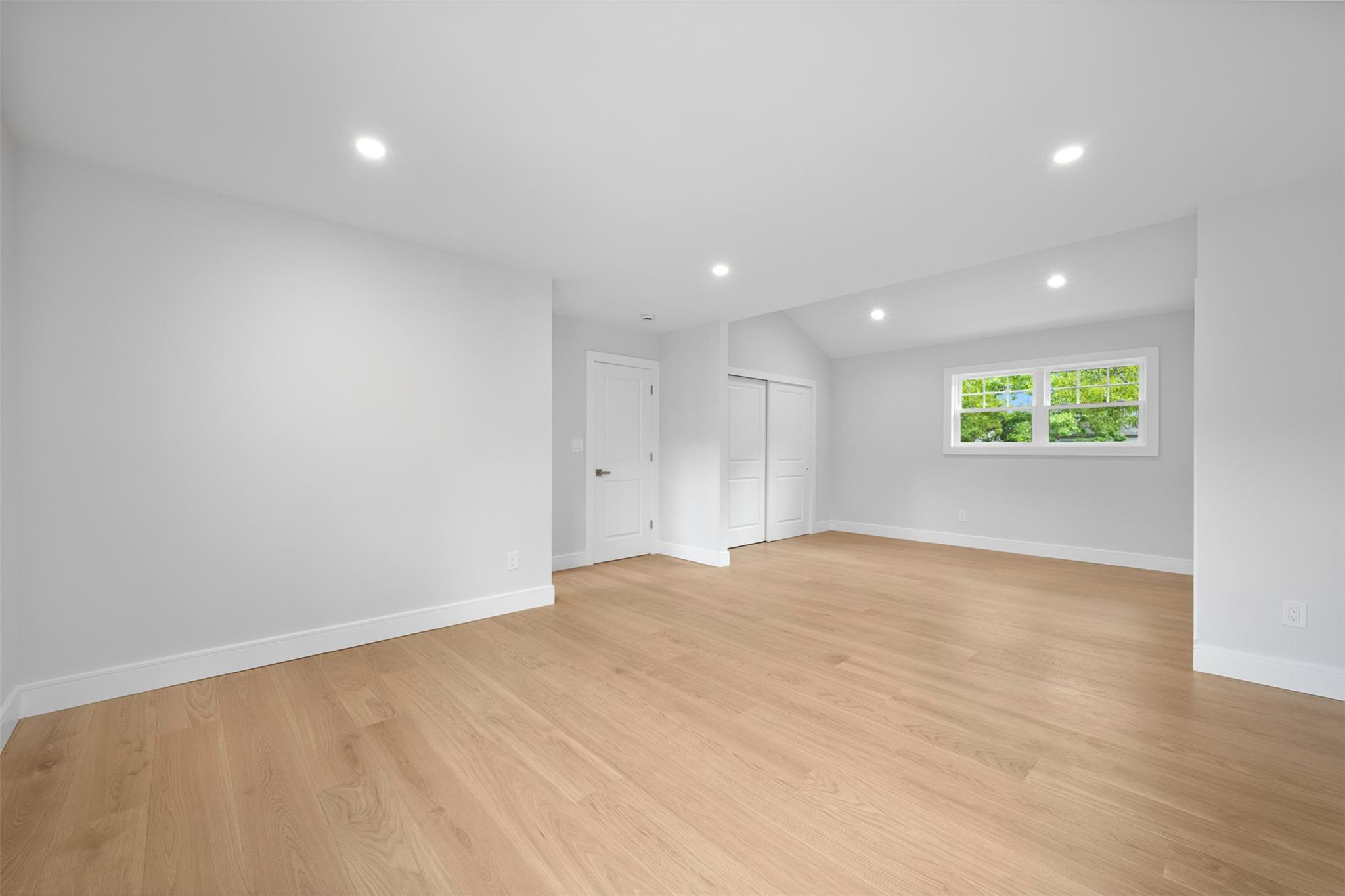 Single Family Massey  Suffolk County, NY 11743, MLS-872171-35