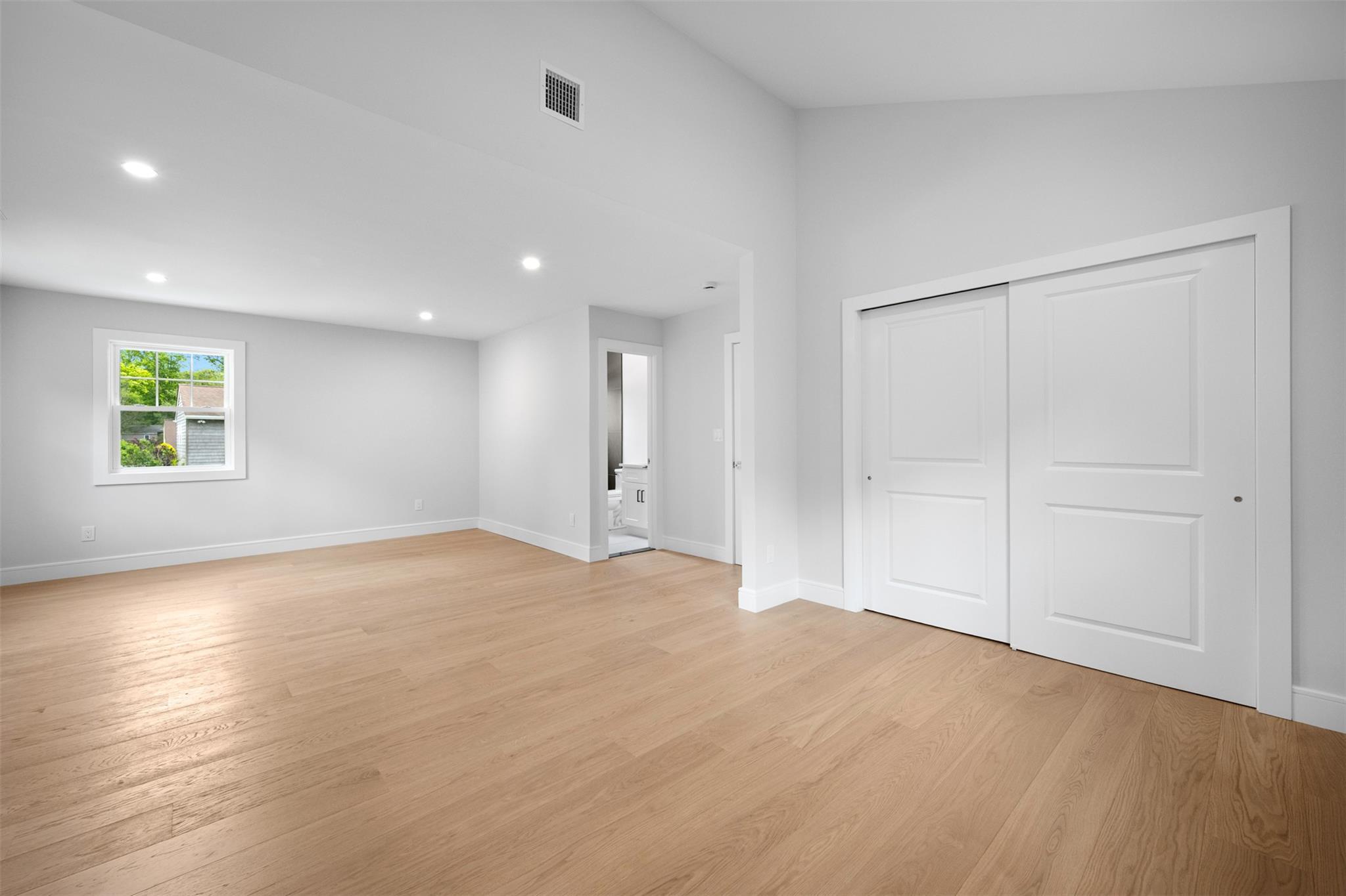 Single Family Massey  Suffolk County, NY 11743, MLS-872171-36