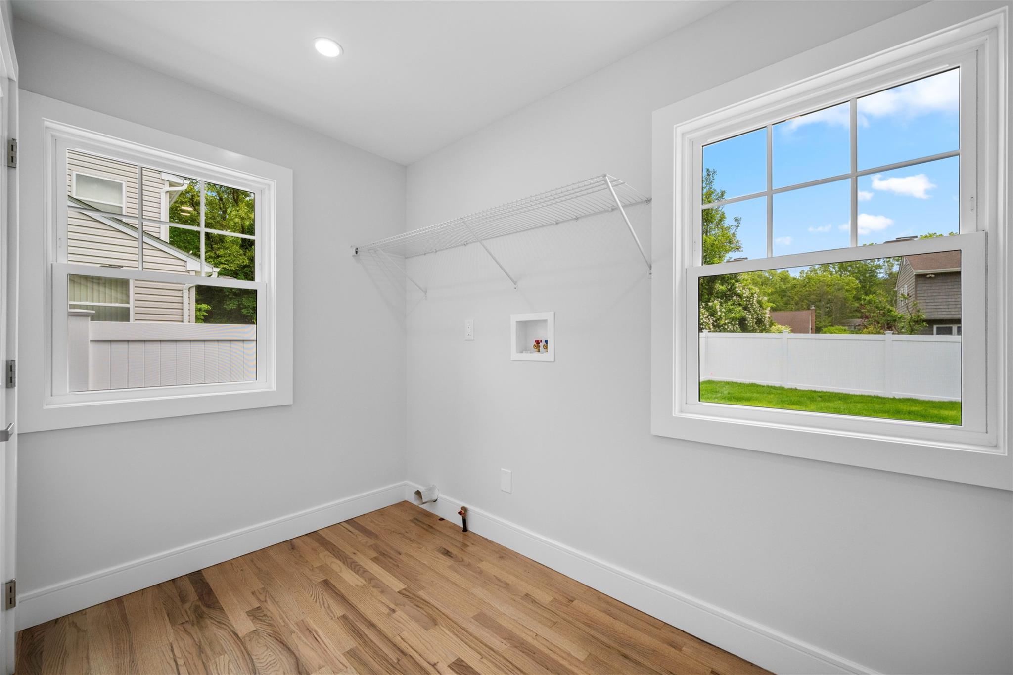 Single Family Massey  Suffolk County, NY 11743, MLS-872171-42