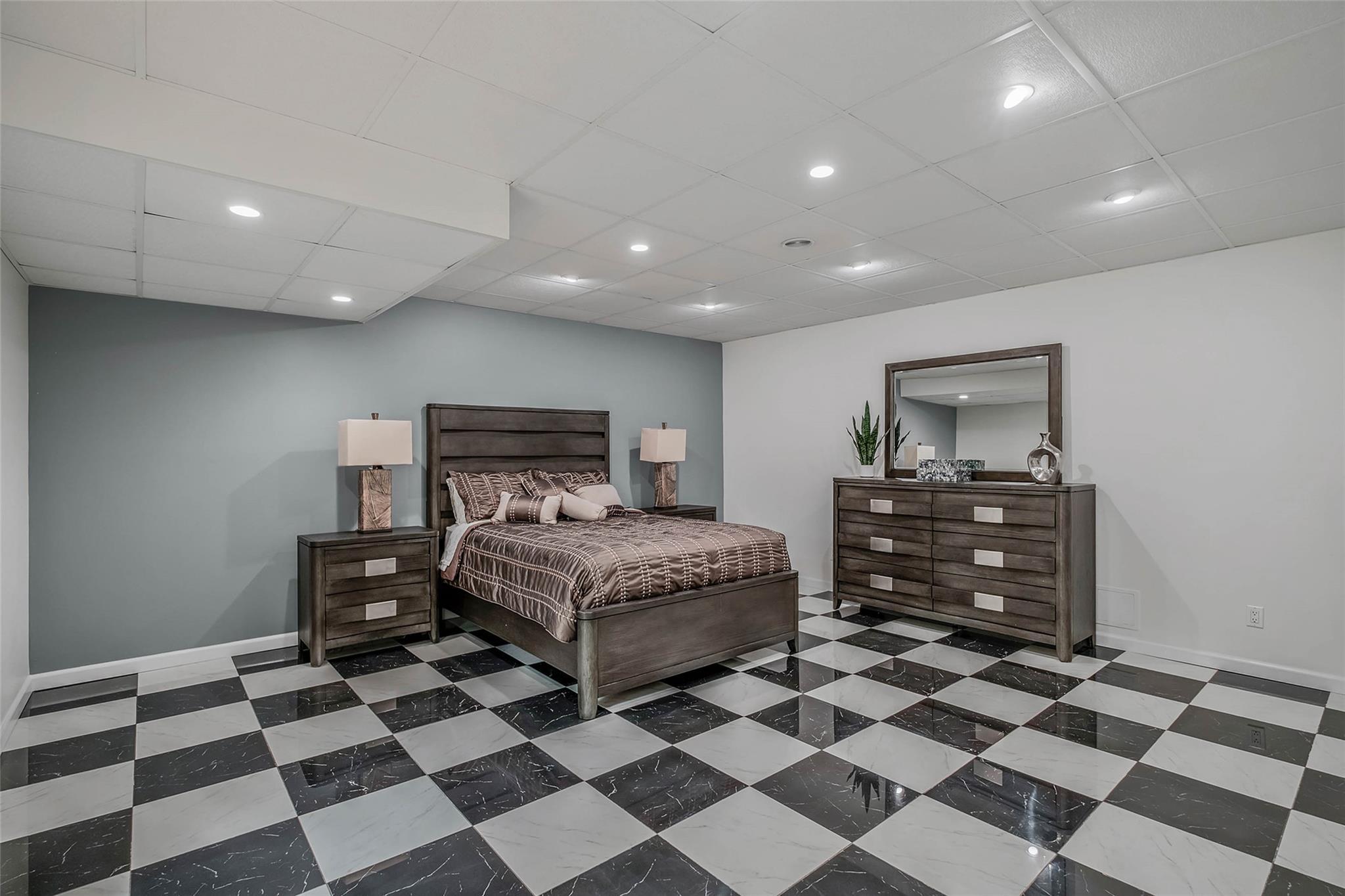 Single Family Casey  Suffolk County, NY 11766, MLS-872175-27