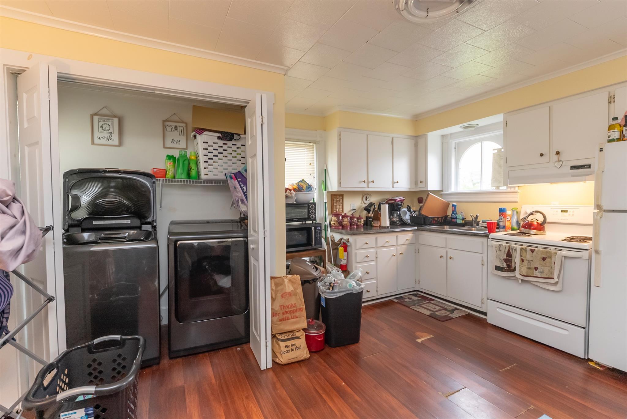Single Family Green  Ulster County, NY 12401, MLS-872183-8