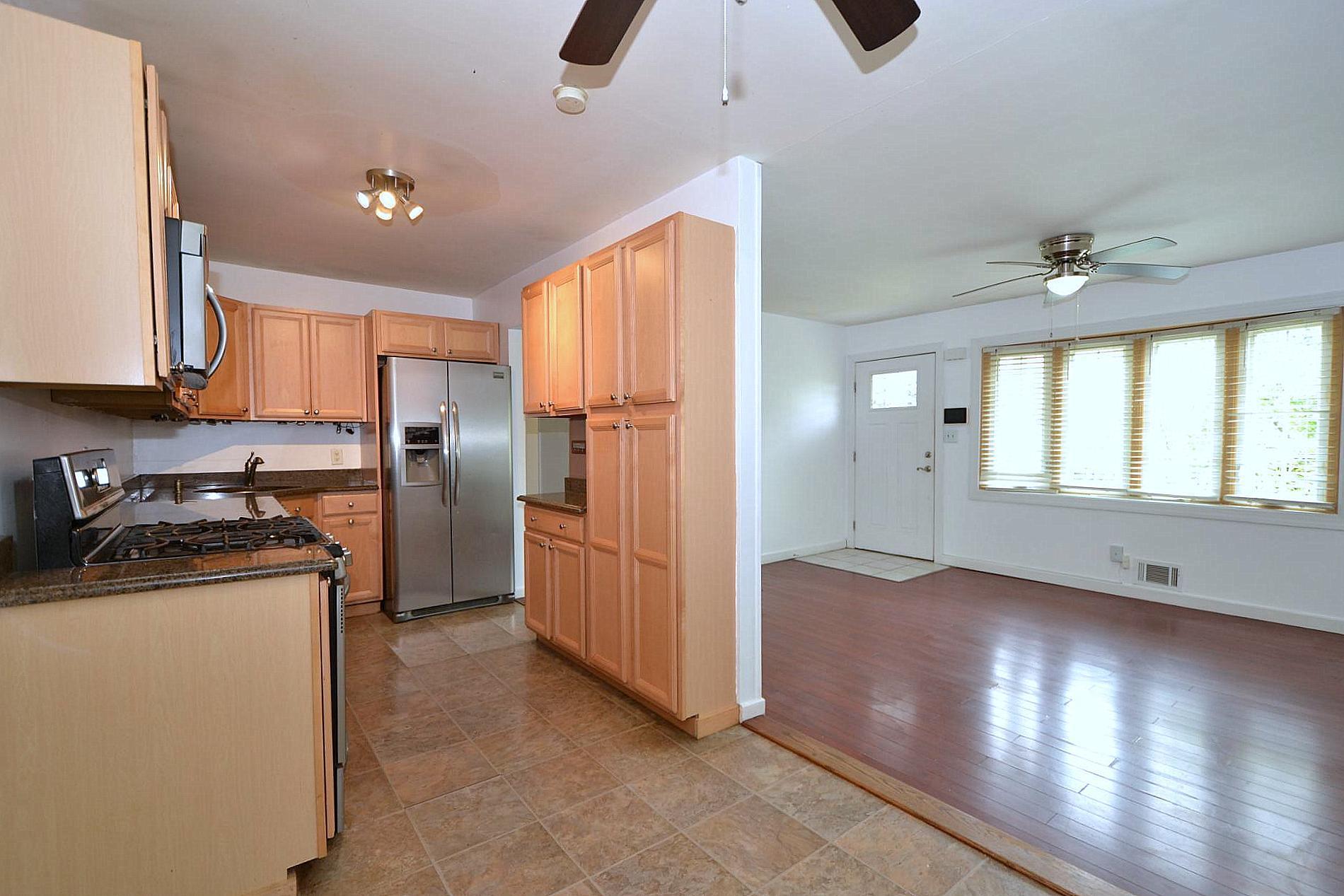 Single Family Thompson  Suffolk County, NY 11706, MLS-872191-6