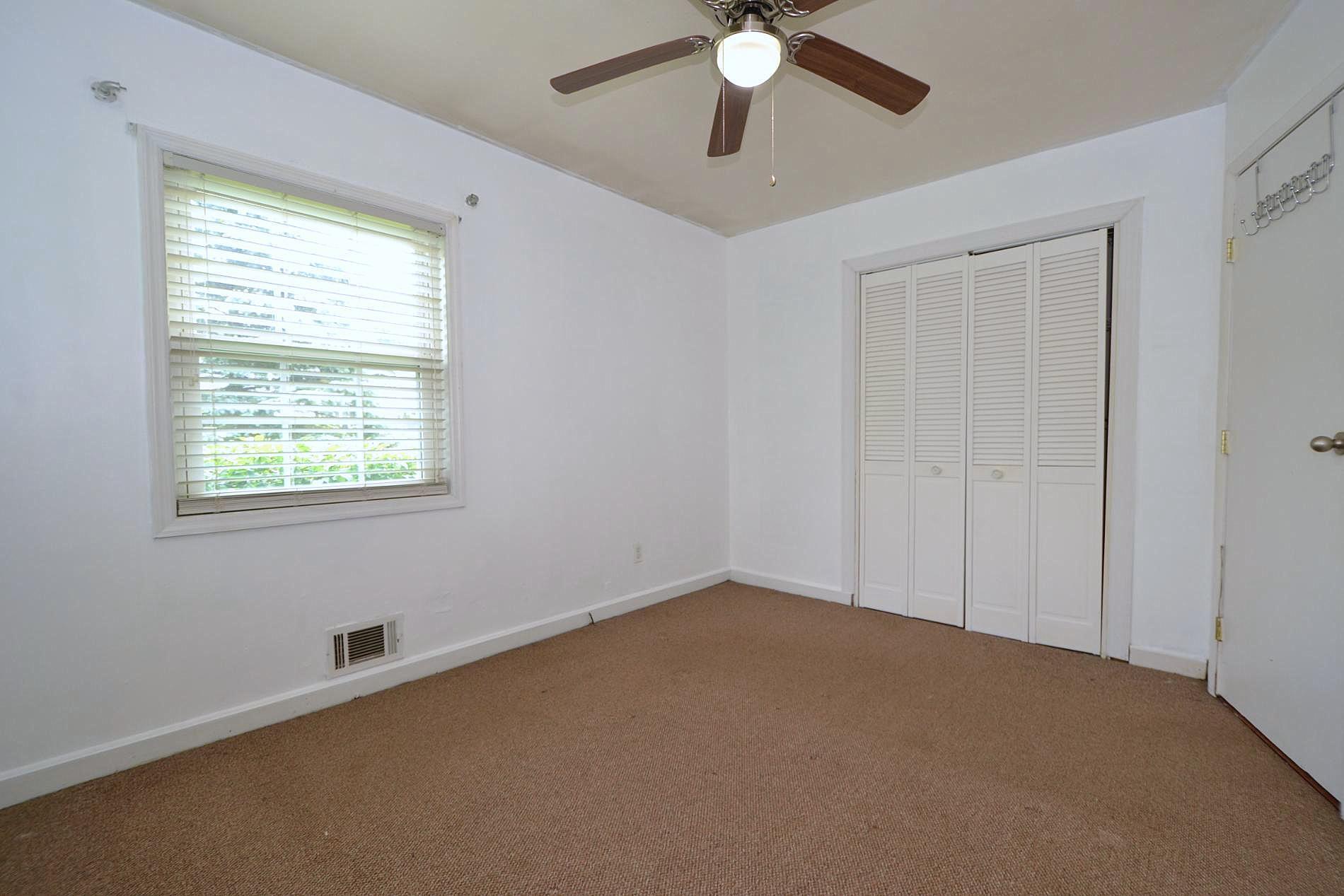 Single Family Thompson  Suffolk County, NY 11706, MLS-872191-8