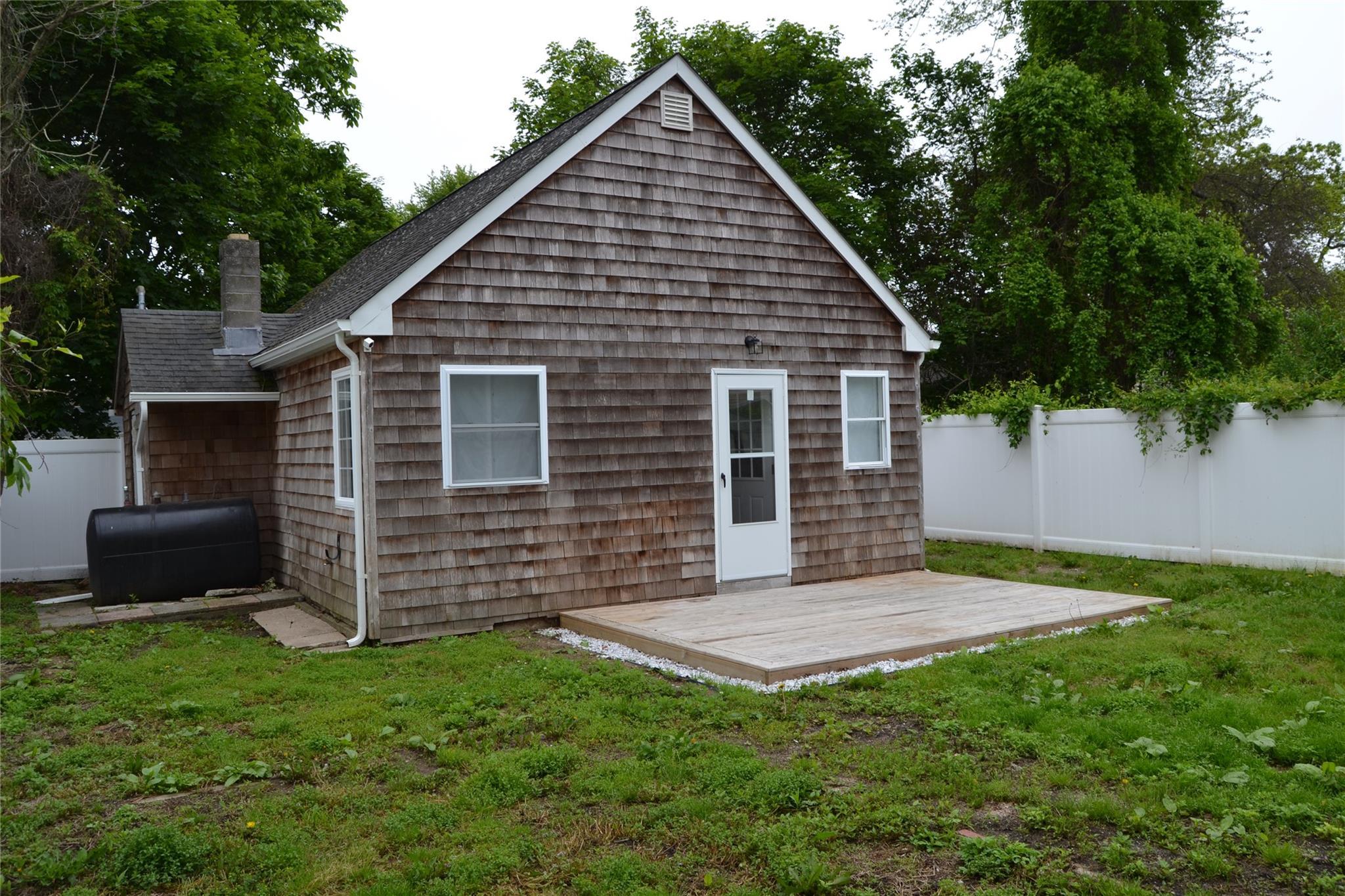 Single Family Huguenot  Suffolk County, NY 11951, MLS-872203-12