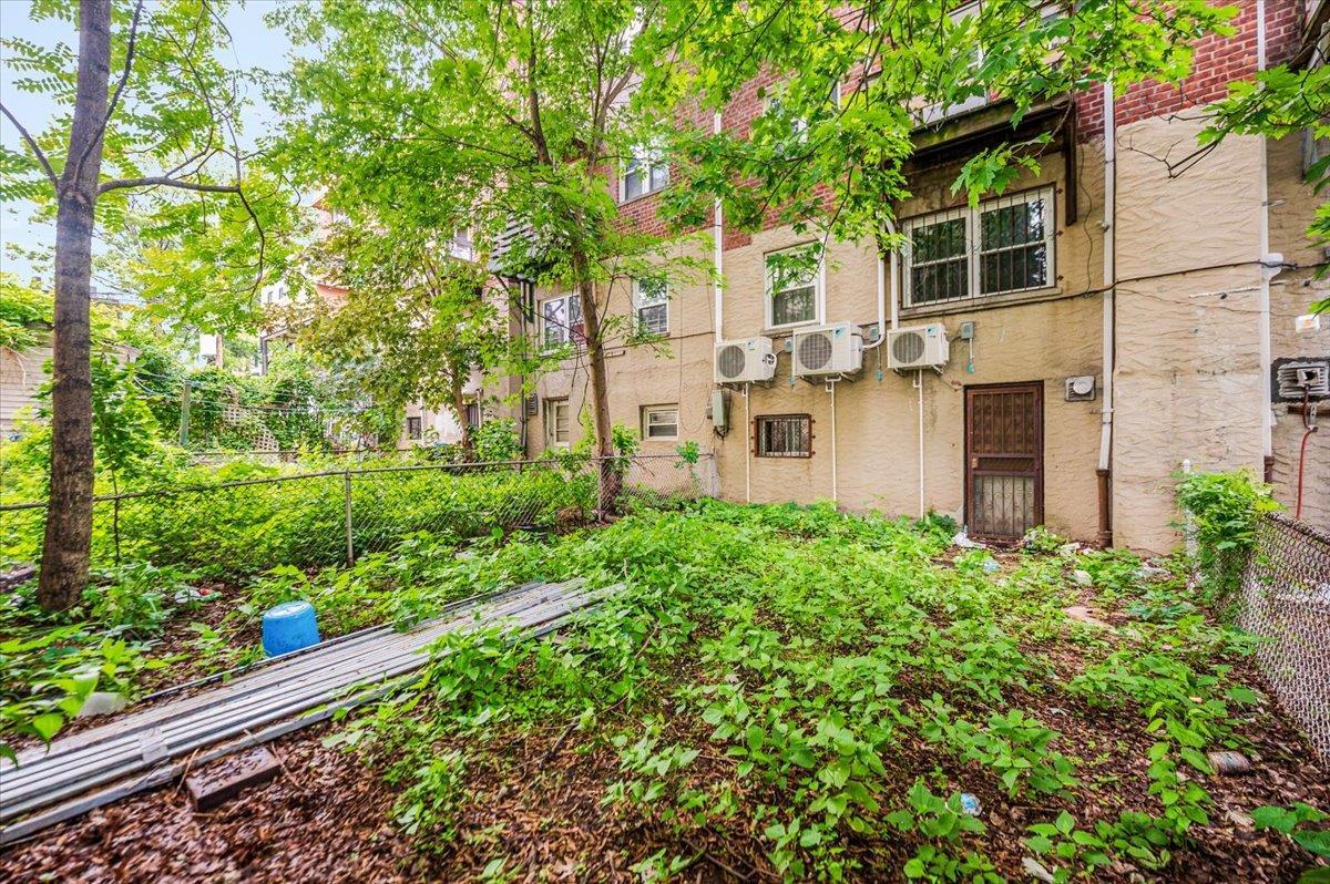 Single Family Barnes  Bronx, NY 10467, MLS-872207-18