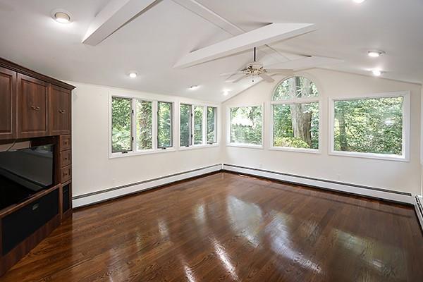 Single Family Woodbury  Nassau County, NY 11797, MLS-872208-10