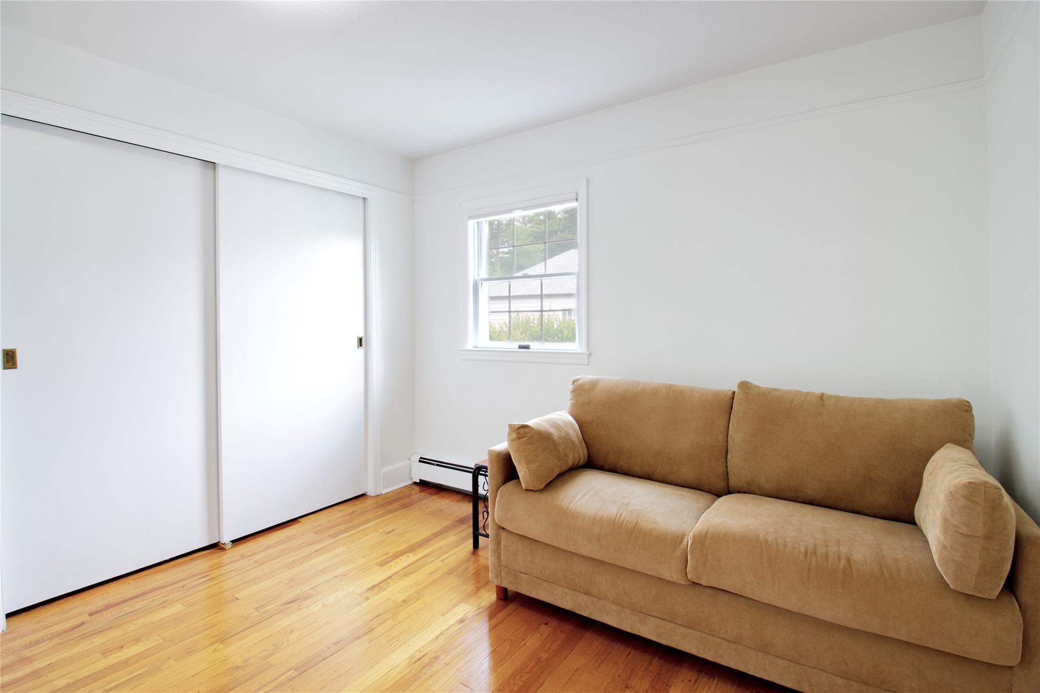 Single Family Huntington  Nassau County, NY 11530, MLS-872217-27