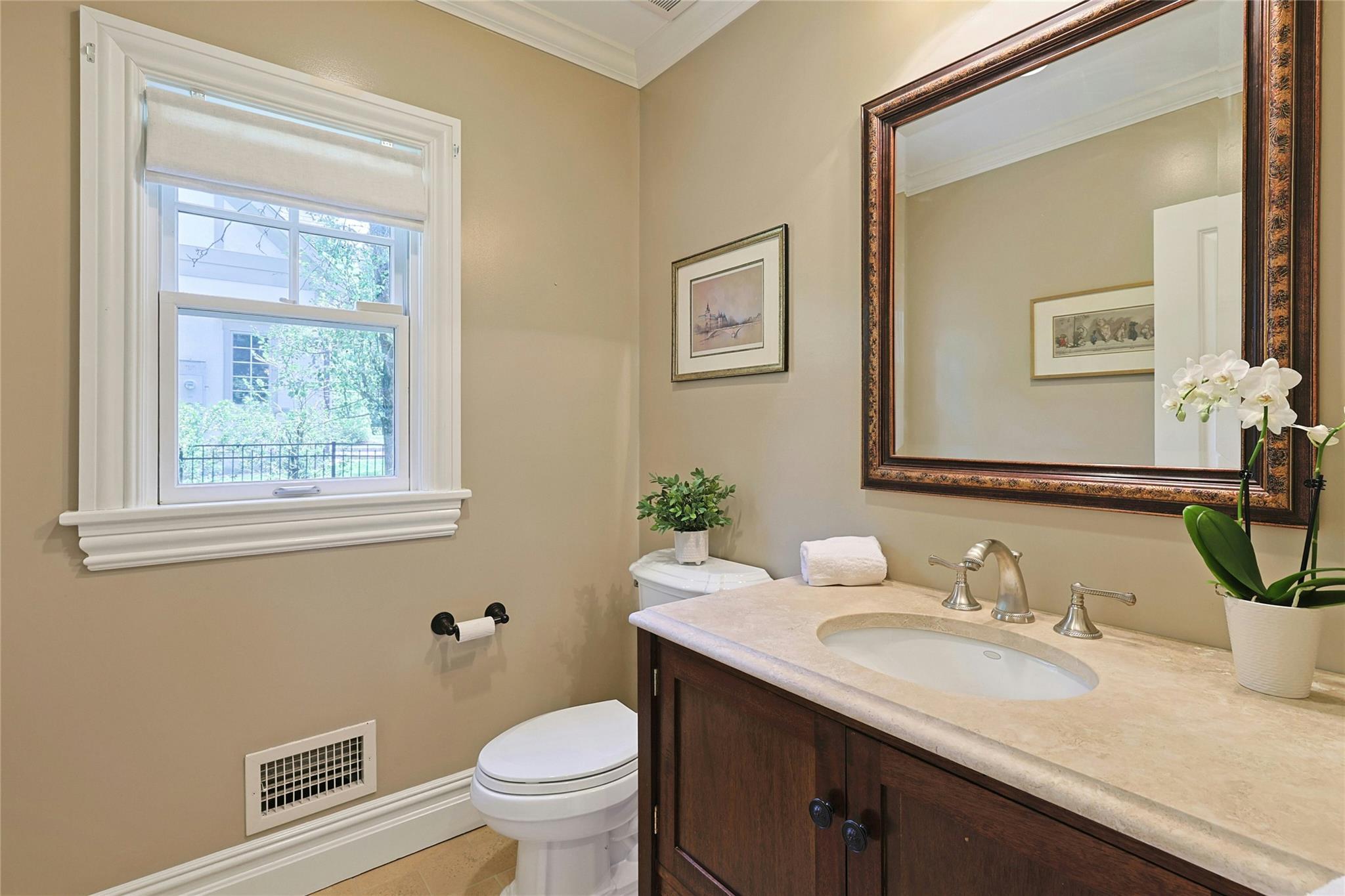 Single Family Fairview  Westchester County, NY 10583, MLS-872220-16