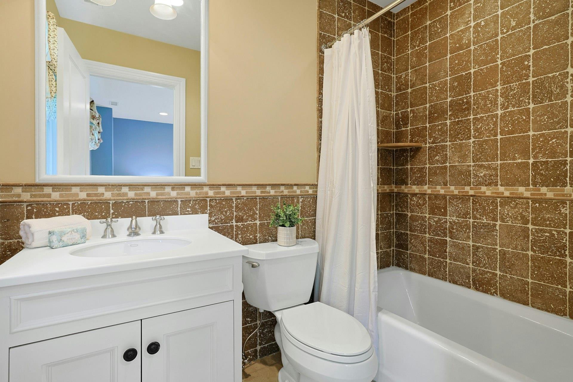 Single Family Fairview  Westchester County, NY 10583, MLS-872220-25