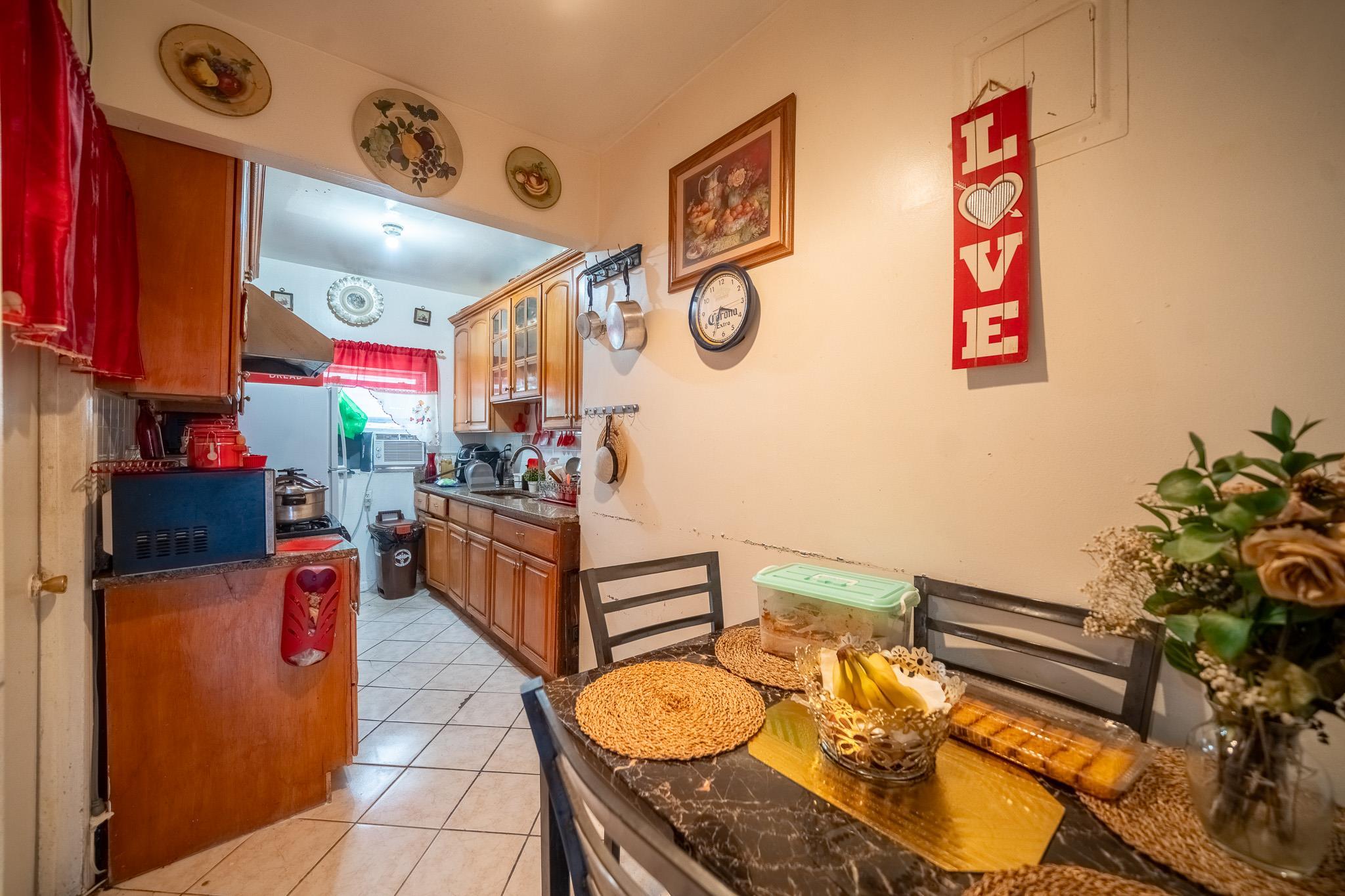 Single Family Brighton 10th Brooklyn, NY 11235, MLS-872241-17