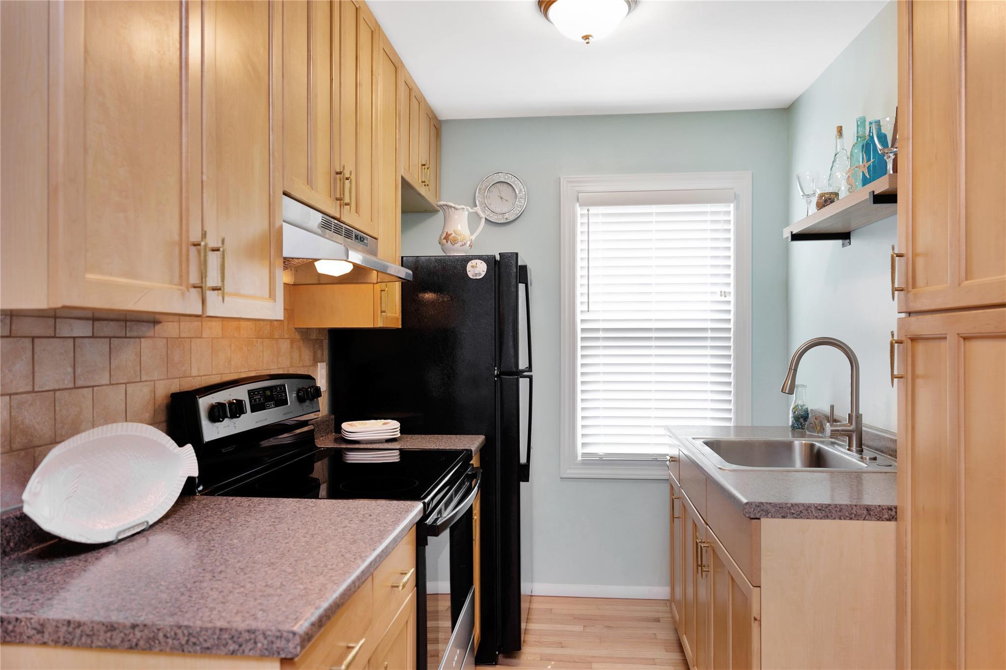 Single Family Wyandanch  Suffolk County, NY 11961, MLS-872243-10