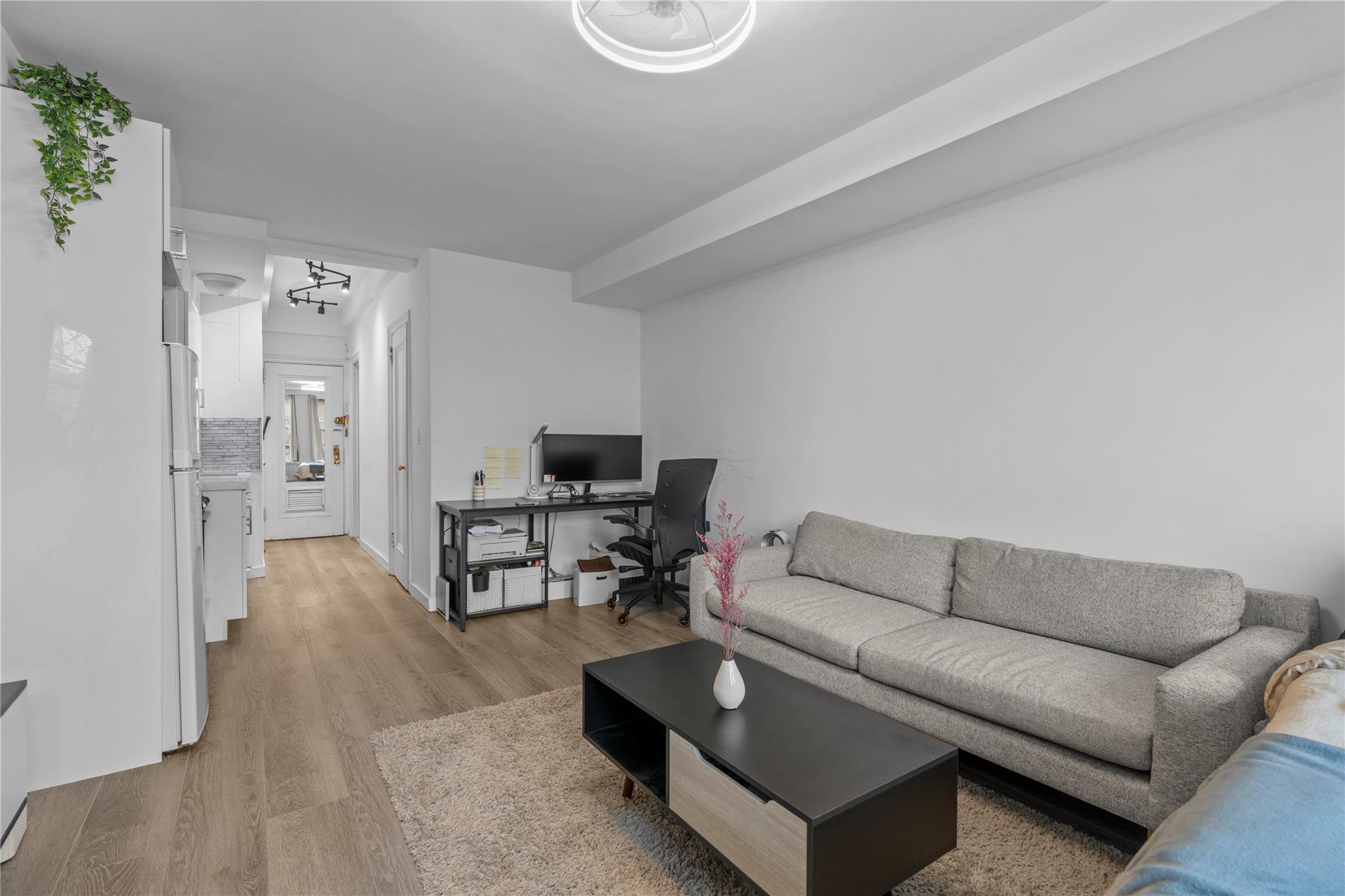 Coop Riverside  Manhattan, NY 10025, MLS-872256-11