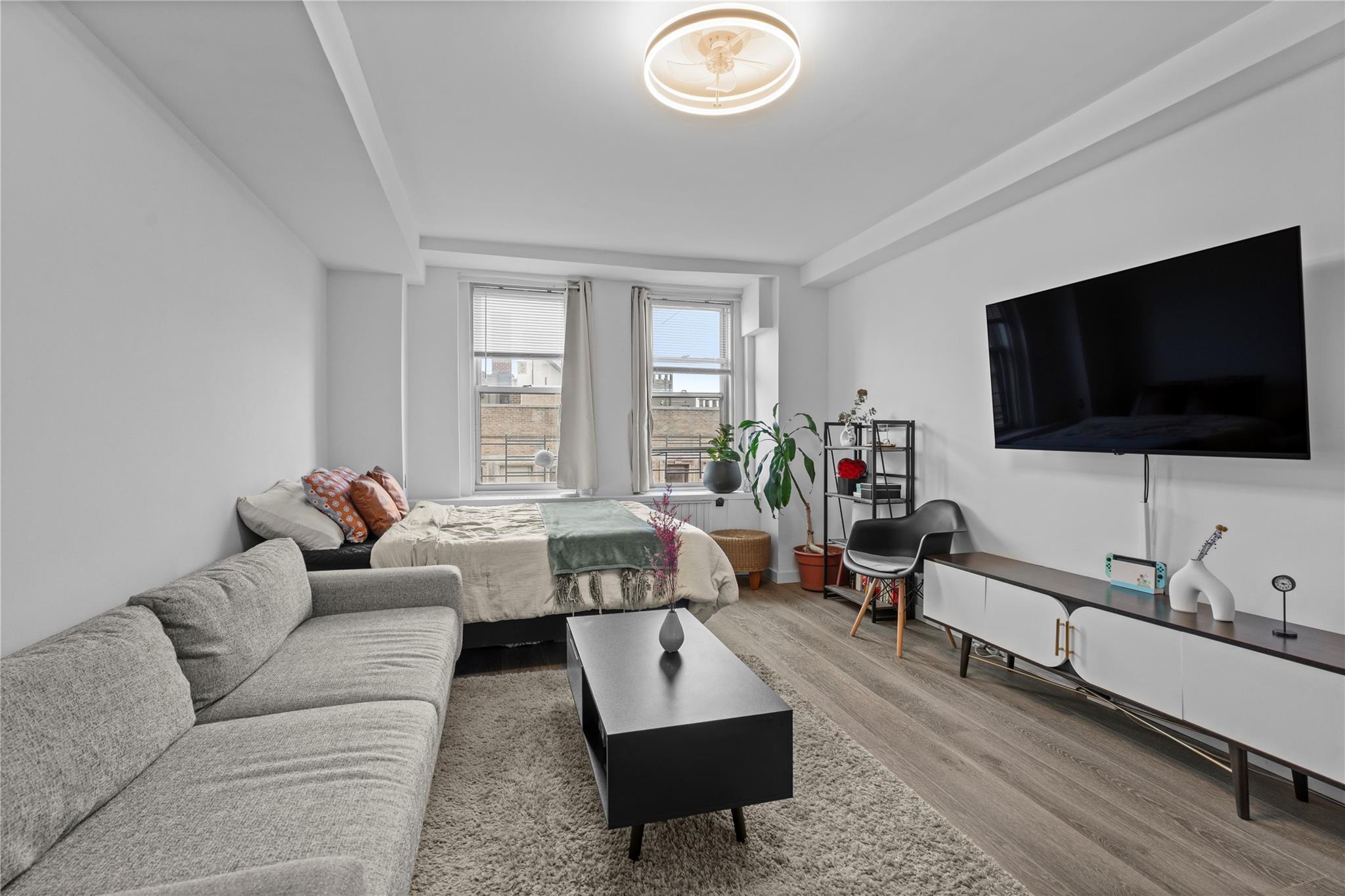 Coop Riverside  Manhattan, NY 10025, MLS-872256-6