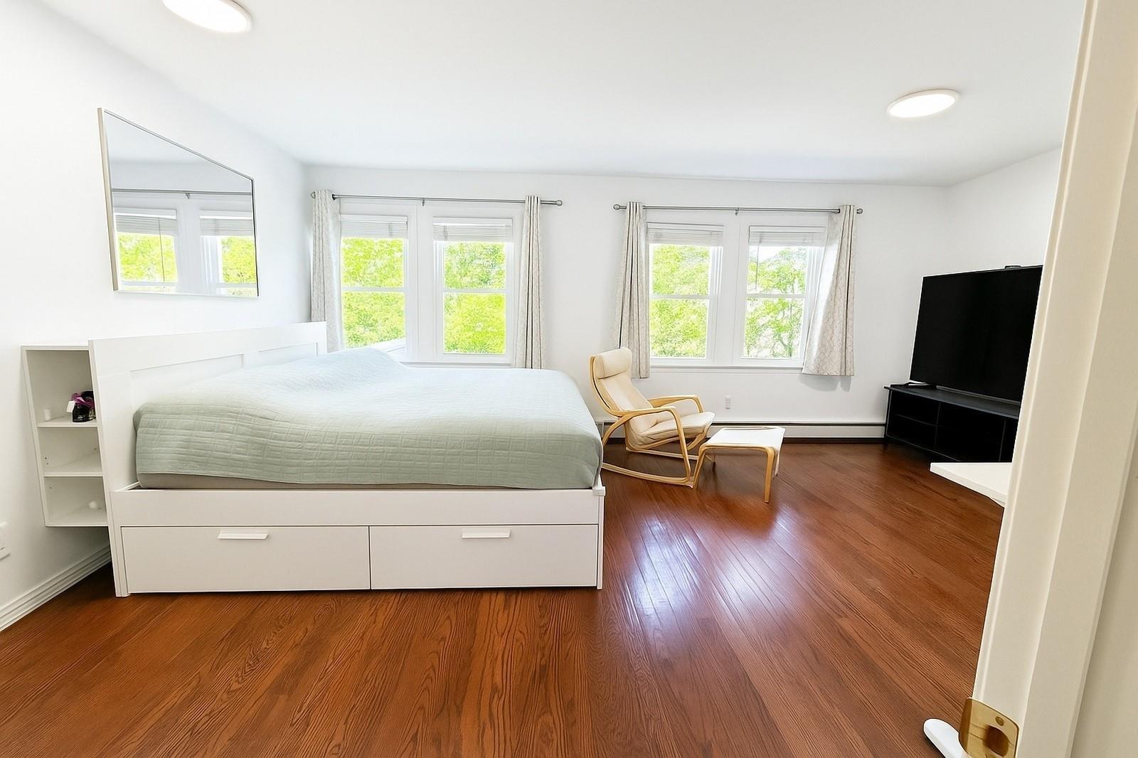 Single Family 210th  Queens, NY 11361, MLS-872261-24