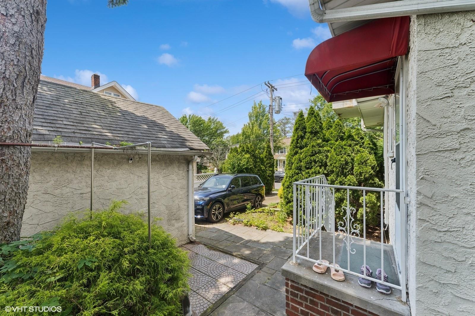 Single Family 210th  Queens, NY 11361, MLS-872261-7