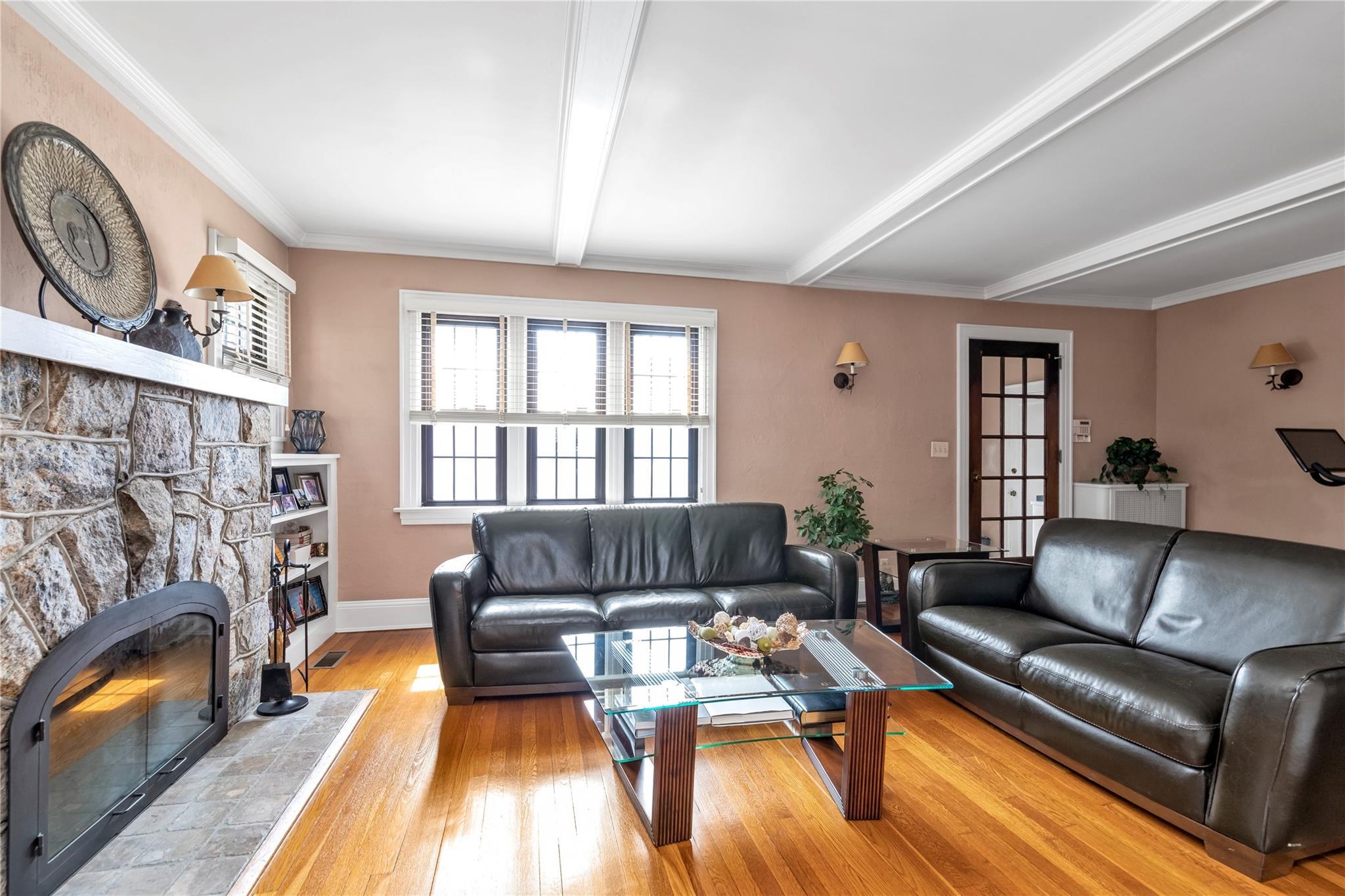 Single Family Henry  Nassau County, NY 11566, MLS-872265-2