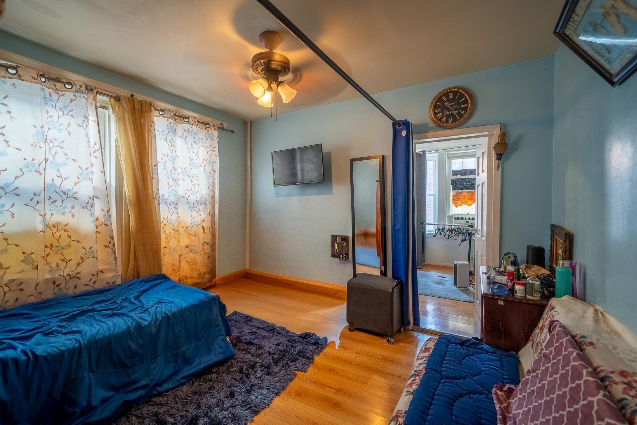 Single Family Brighton 10th Brooklyn, NY 11235, MLS-872275-26