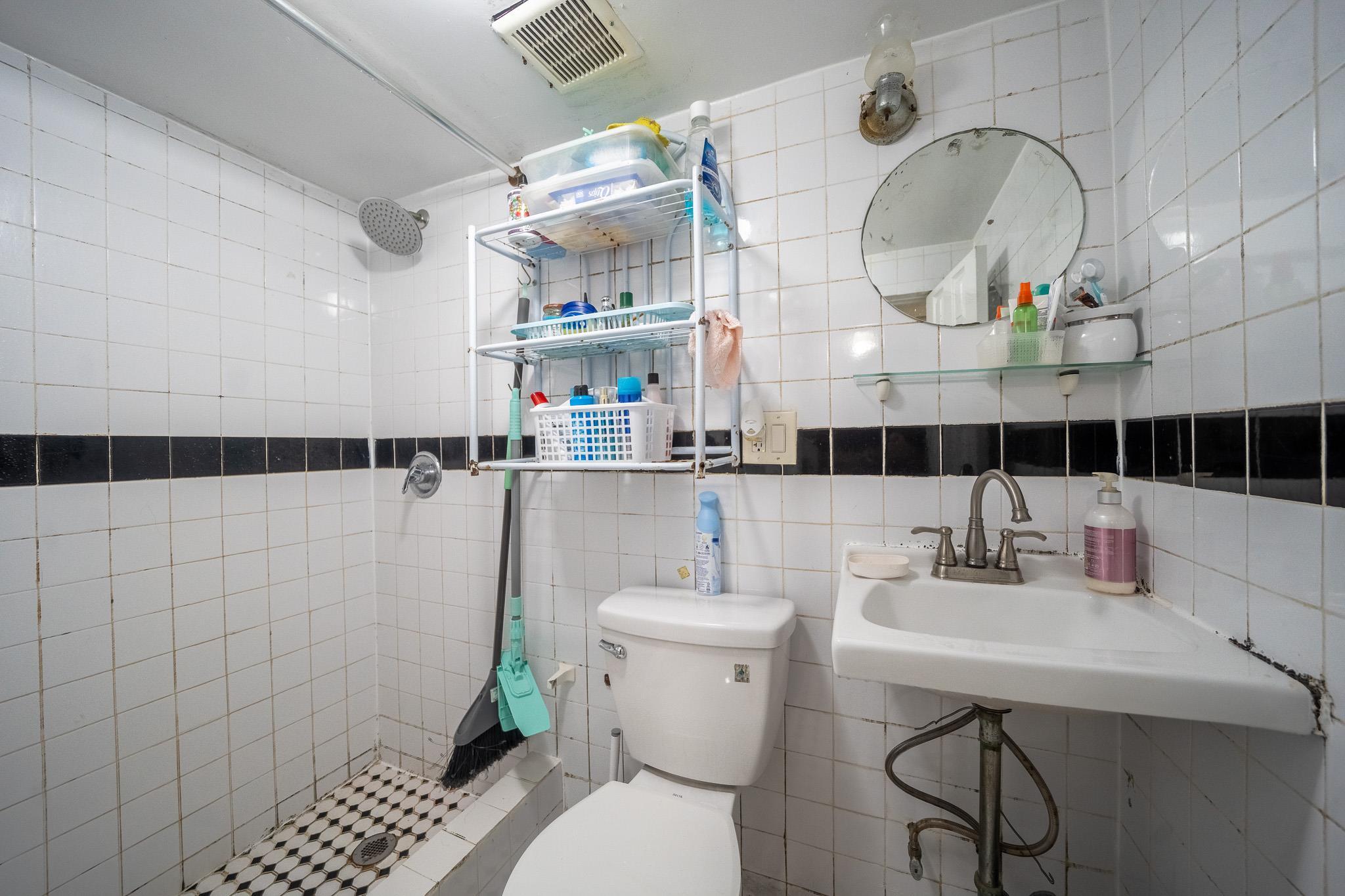 Single Family Brighton 10th Brooklyn, NY 11235, MLS-872275-32