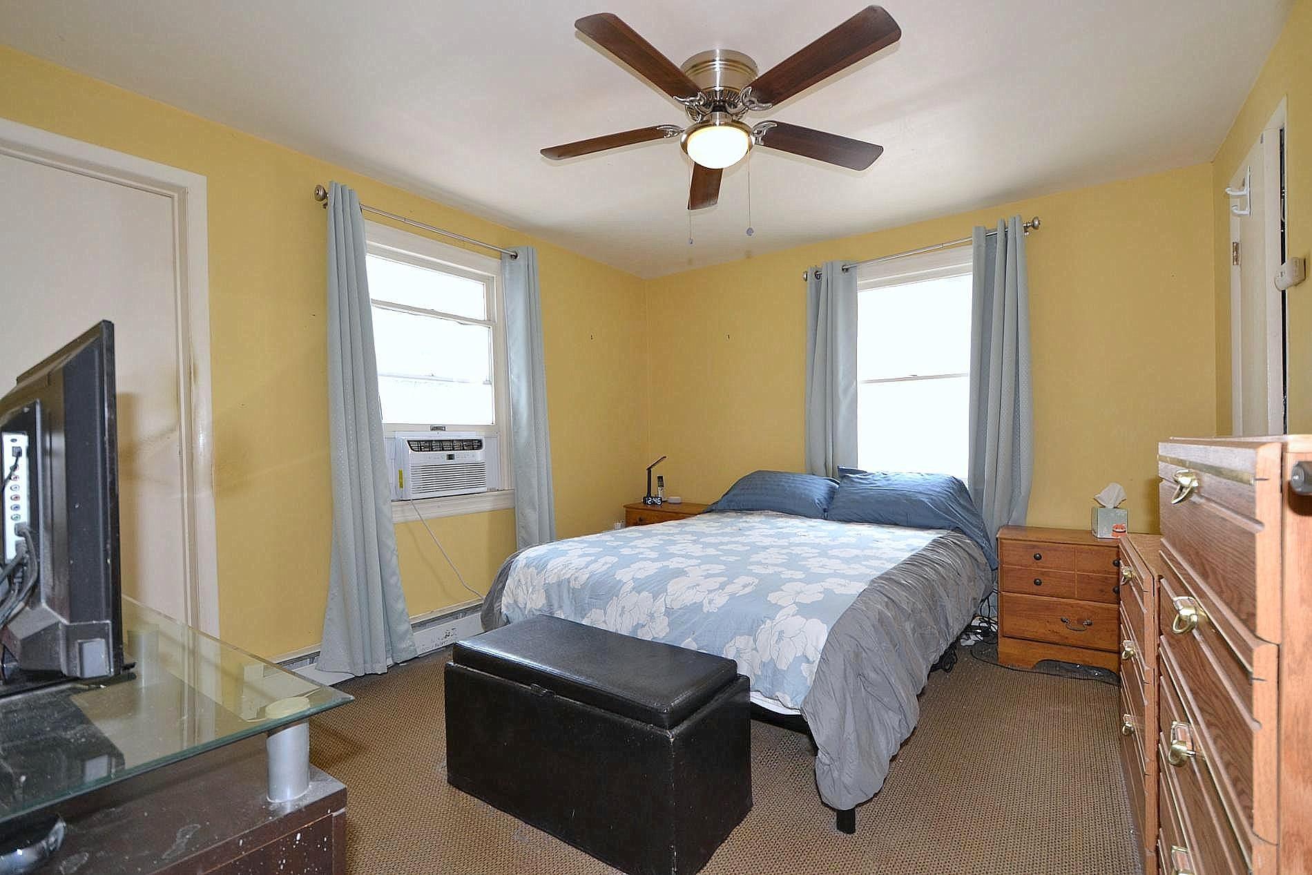 Single Family Smith  Suffolk County, NY 11751, MLS-872279-7