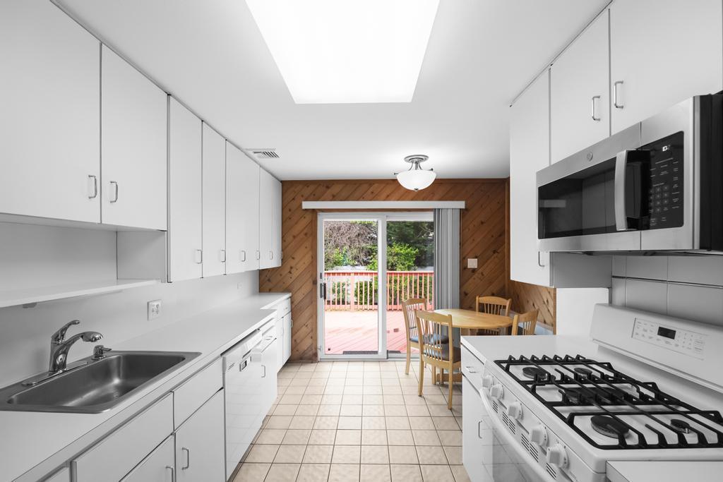 Single Family Bart  Nassau County, NY 11803, MLS-872287-10