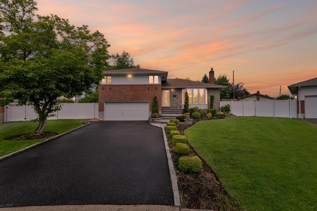 Single Family Bart  Nassau County, NY 11803, MLS-872287-4