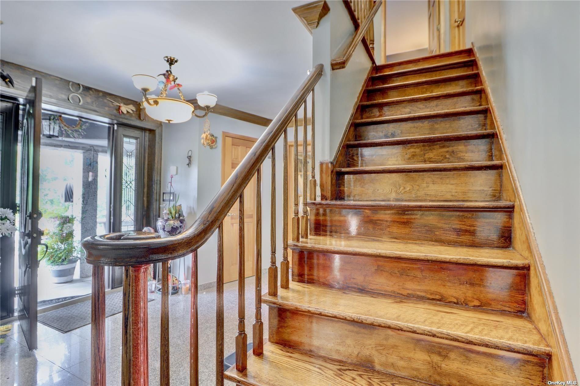 Single Family Cold Spring  Nassau County, NY 11791, MLS-872298-11