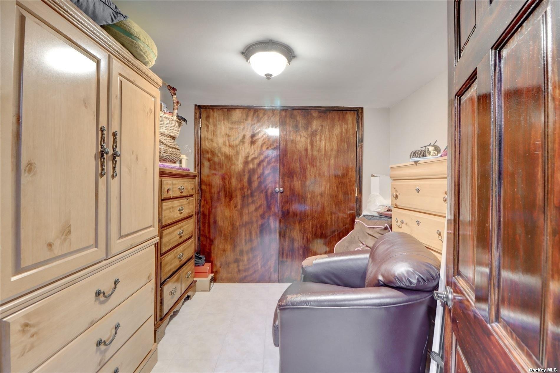 Single Family Cold Spring  Nassau County, NY 11791, MLS-872298-20