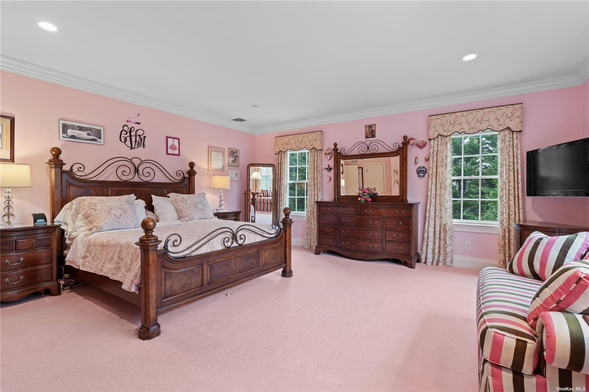 Single Family La Colline  Nassau County, NY 11765, MLS-872301-21