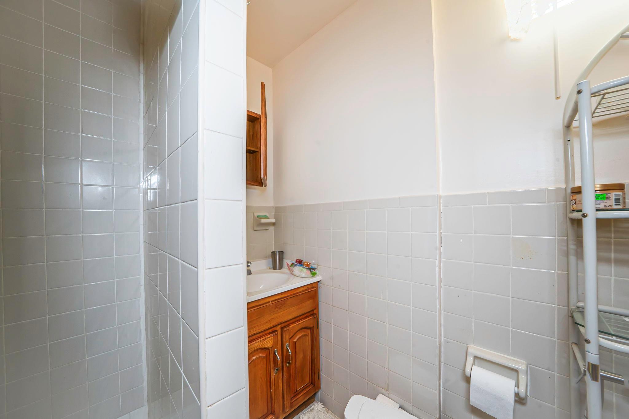 Single Family 159th  Queens, NY 11434, MLS-872318-24