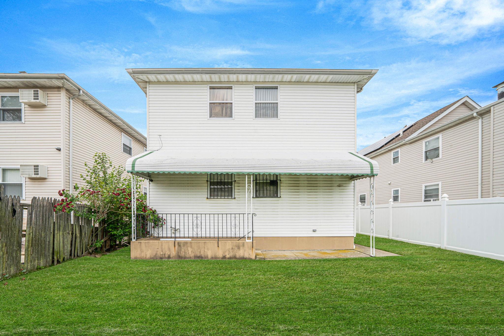 Single Family 159th  Queens, NY 11434, MLS-872318-26